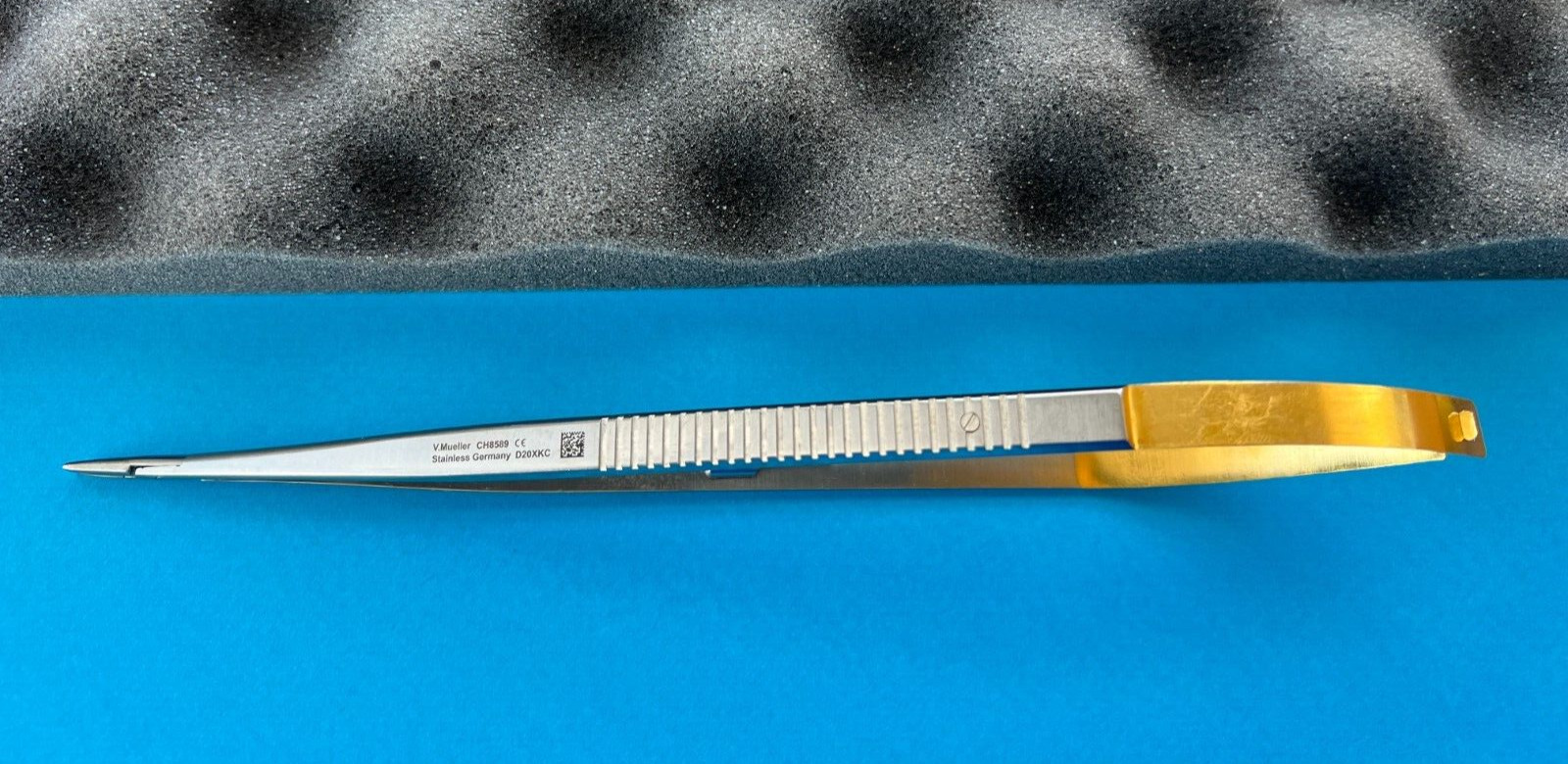V. Mueller CH8589 MICRO Needle Holder TC Vital™ 8-3/4″ with Lock (EN-195)
