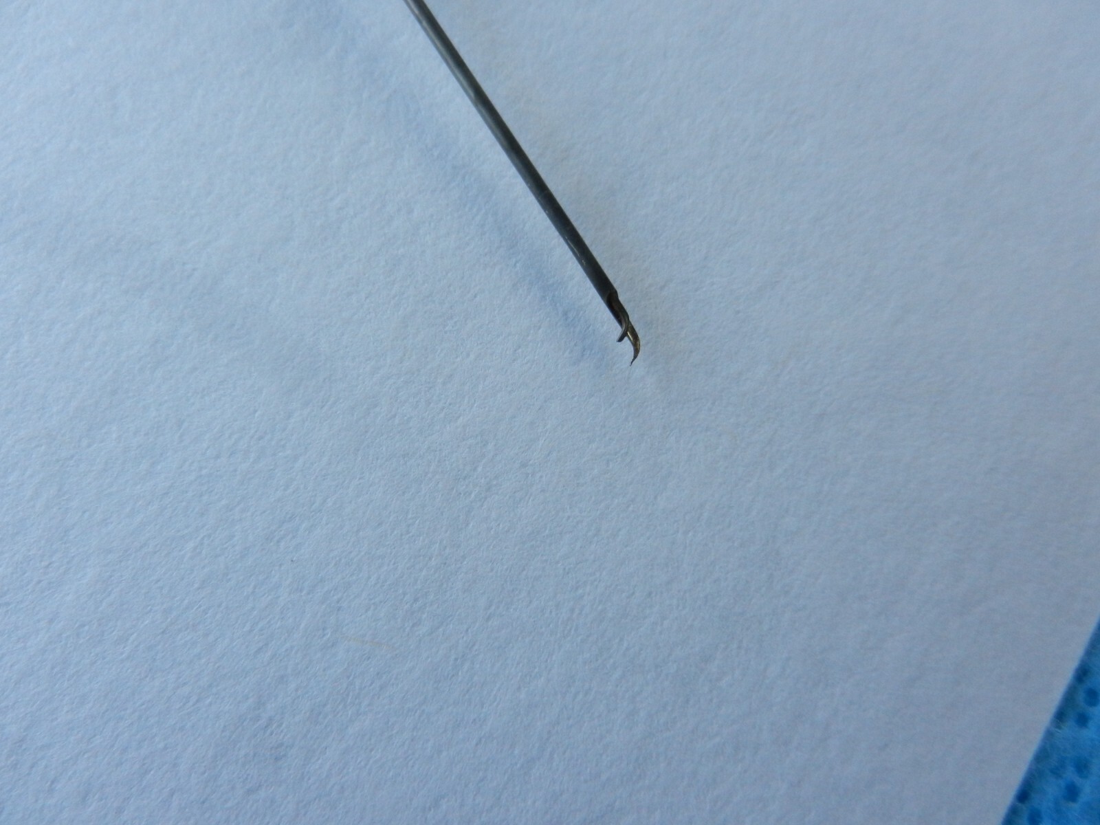 D5863 Synergetics Morris Vertical 20G Opthalmic Scissors 15.5cm 10.24