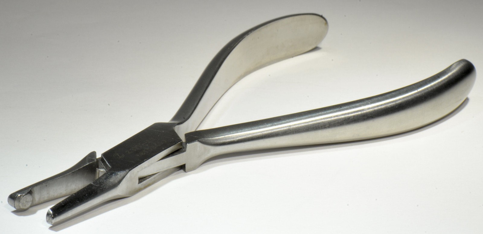 Zimmer #2371-10 Plate Bending Clamp 5 ½” Stainless Steel Surgical