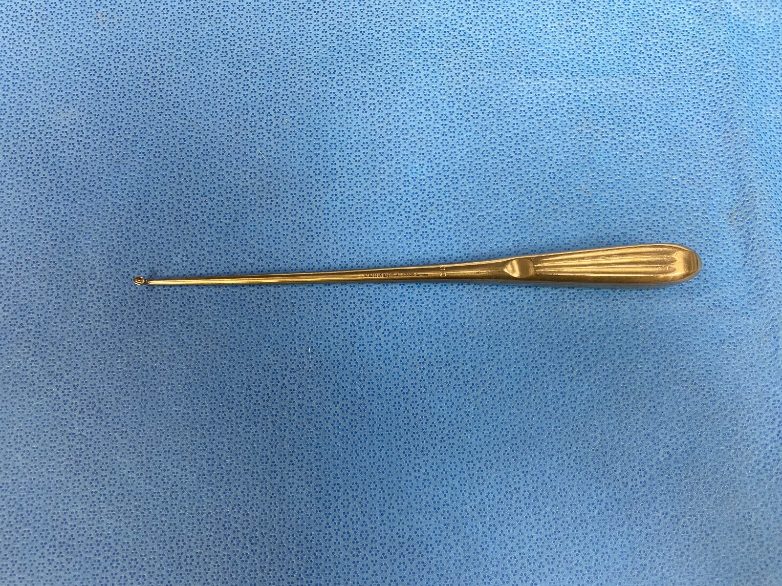 V. MuellerAU13820 Mastoid Curette Size 00, Length 9-7/8″