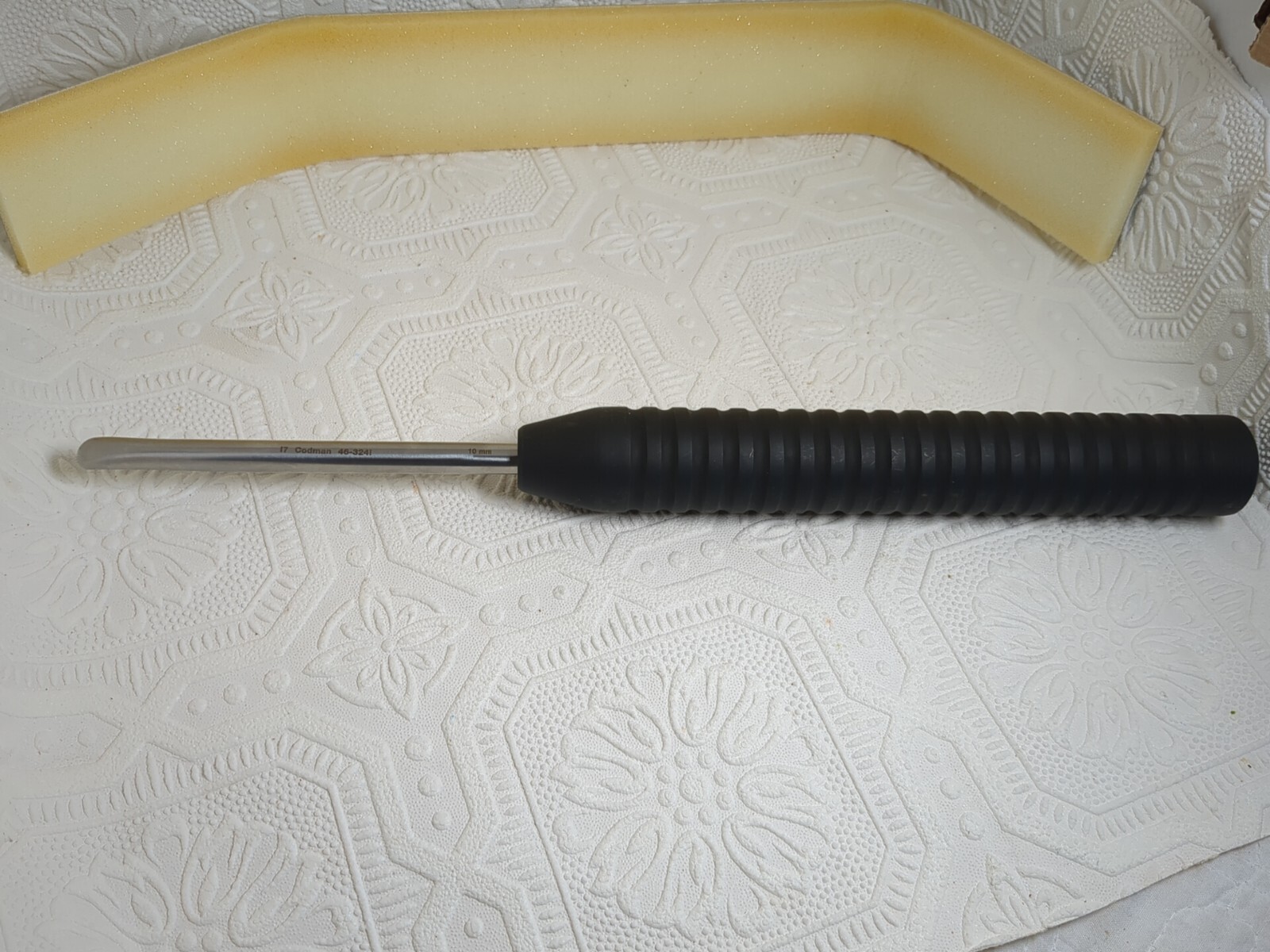 Codman Karlin 46-3241 XL Magnum Cup Elevator, 10mm tip