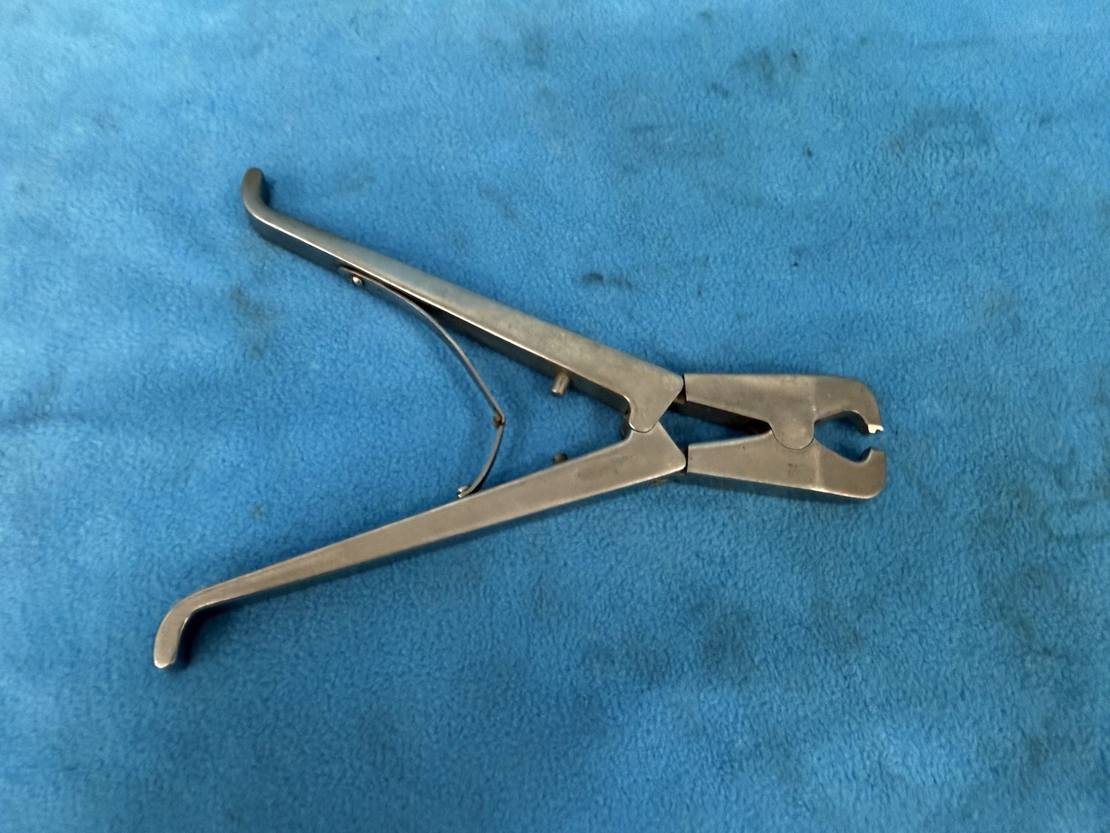 PILLING Surgical 34-2004 Sternal Thoracic Crimper 8.5″