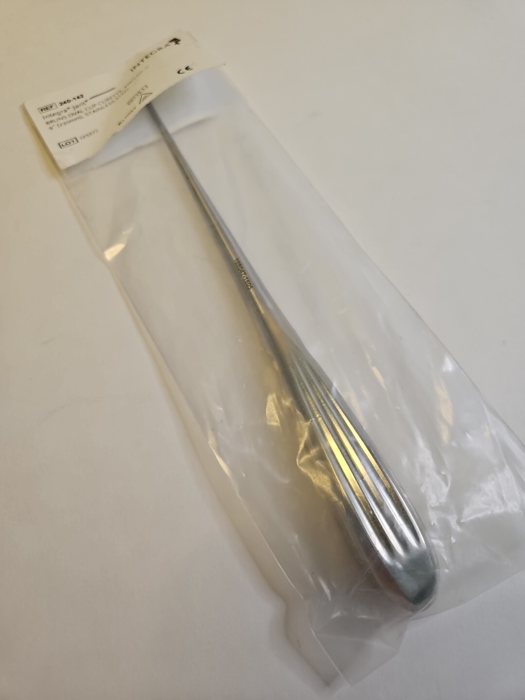 Integra 240-142 Bruns Oval Cup Curette, Angles, 0, 9″