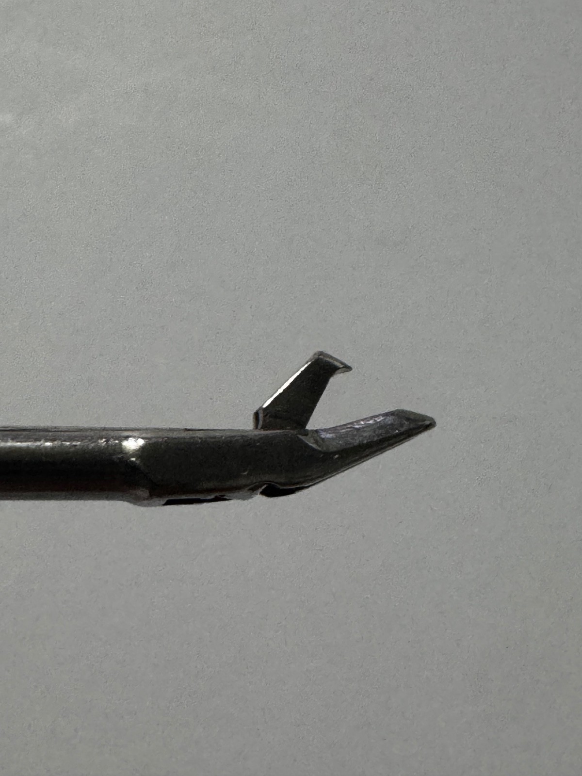 Acufex Narrowline Up Bitter Left Punch Model 012053