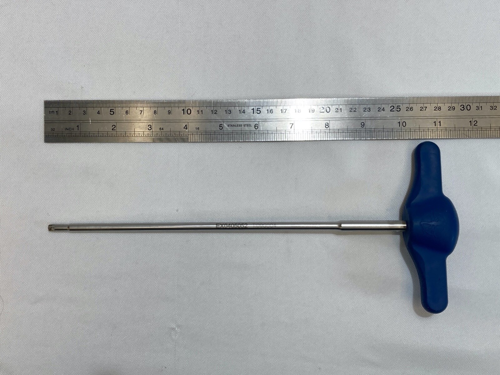 Medtronic Sofamor Danek EX0405052 T-Handle Stardrive Screwdriver Neuro Spine