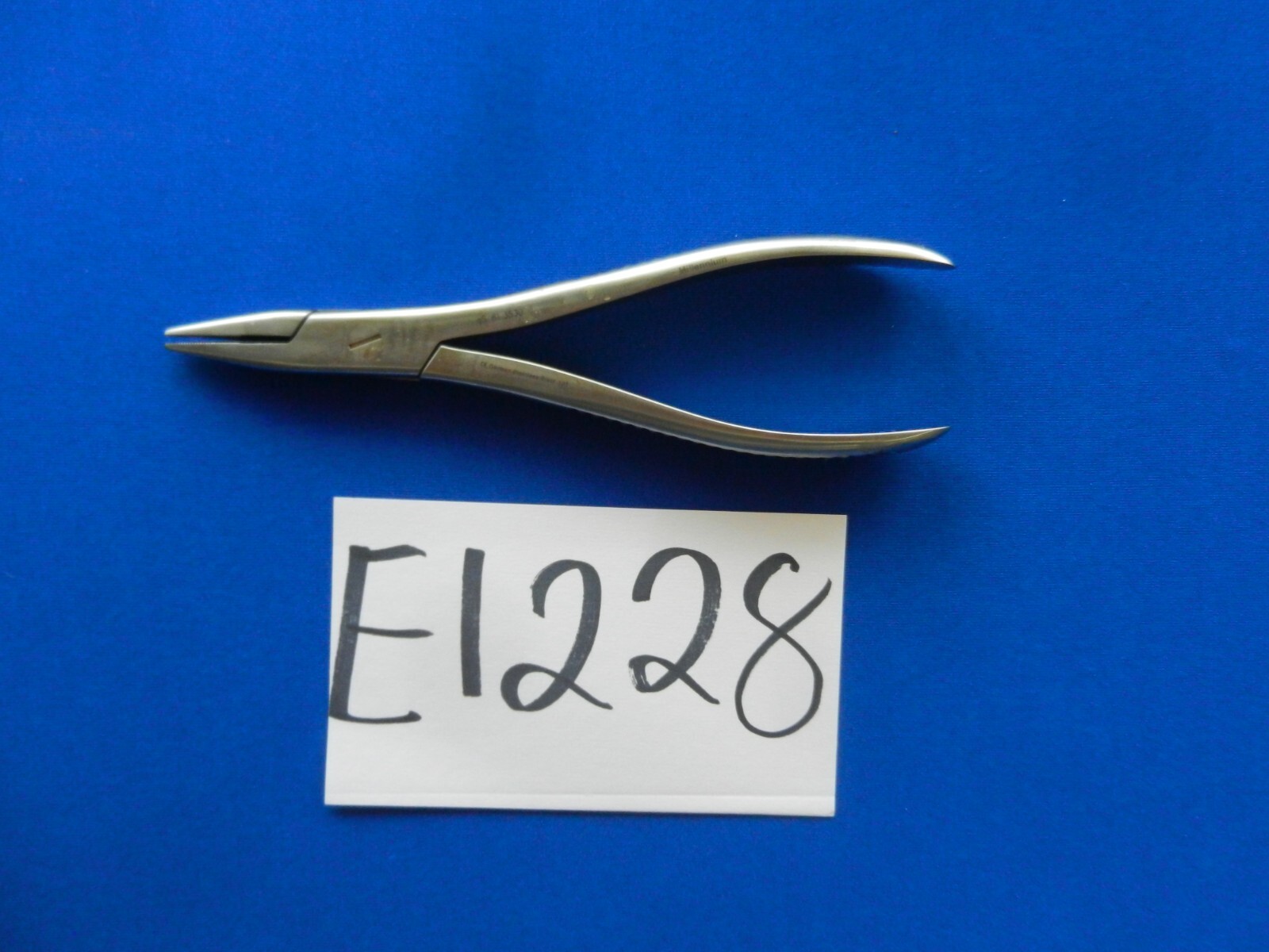 E1228 gSource Narrow Nose 3.5mm Tapered Pliers 7.5″ Overall Length gS 81.3530