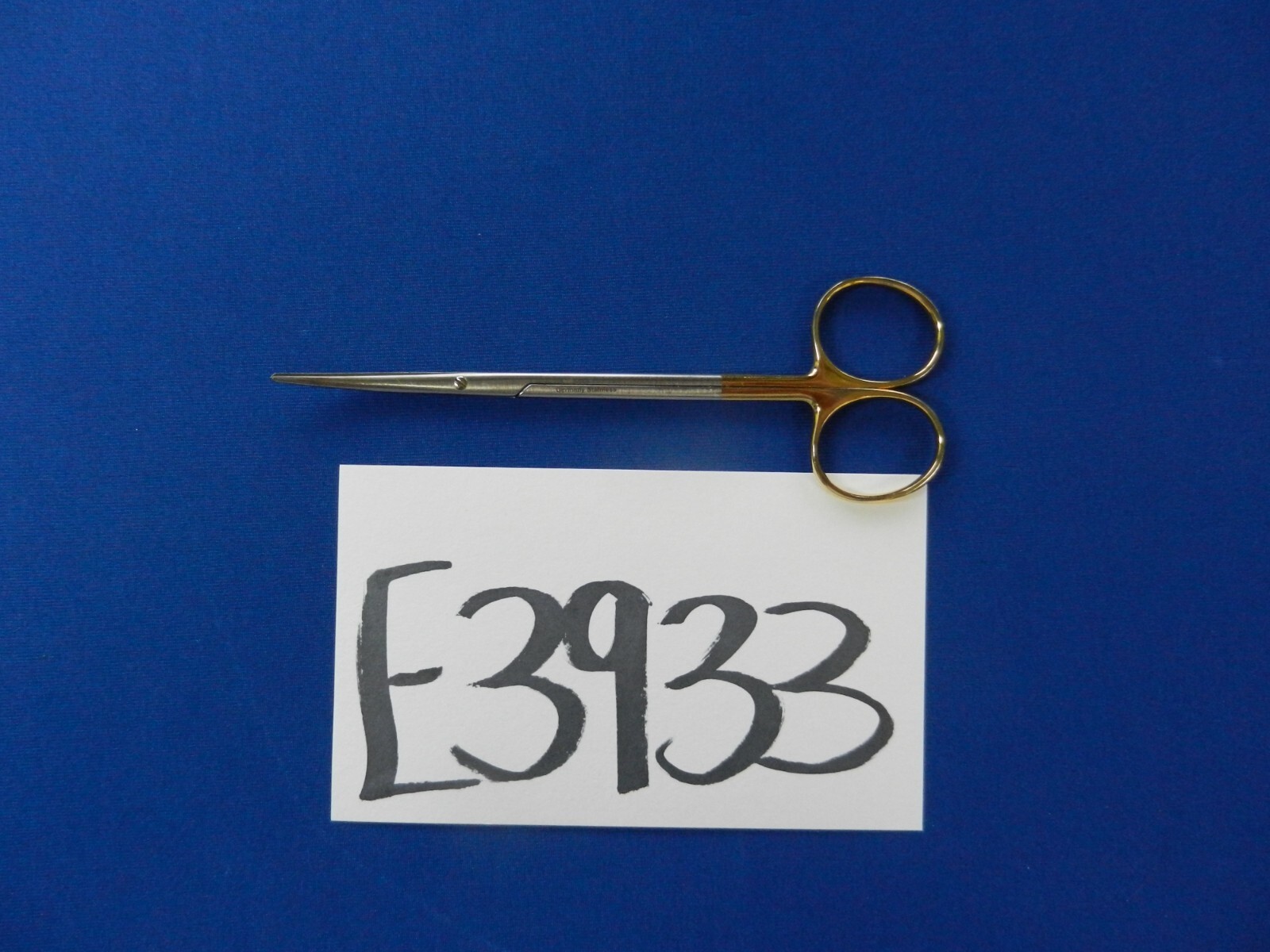 E3933 V. Mueller RH1651-001 Vital Metzenbaum Curved Blunt Scissors 5.75″ Long