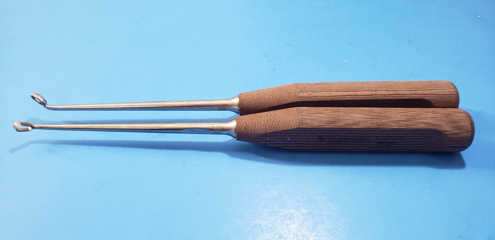Medtronic Sofamor Danek Surgical Oval Cup Curette Set Right ,Left Angle