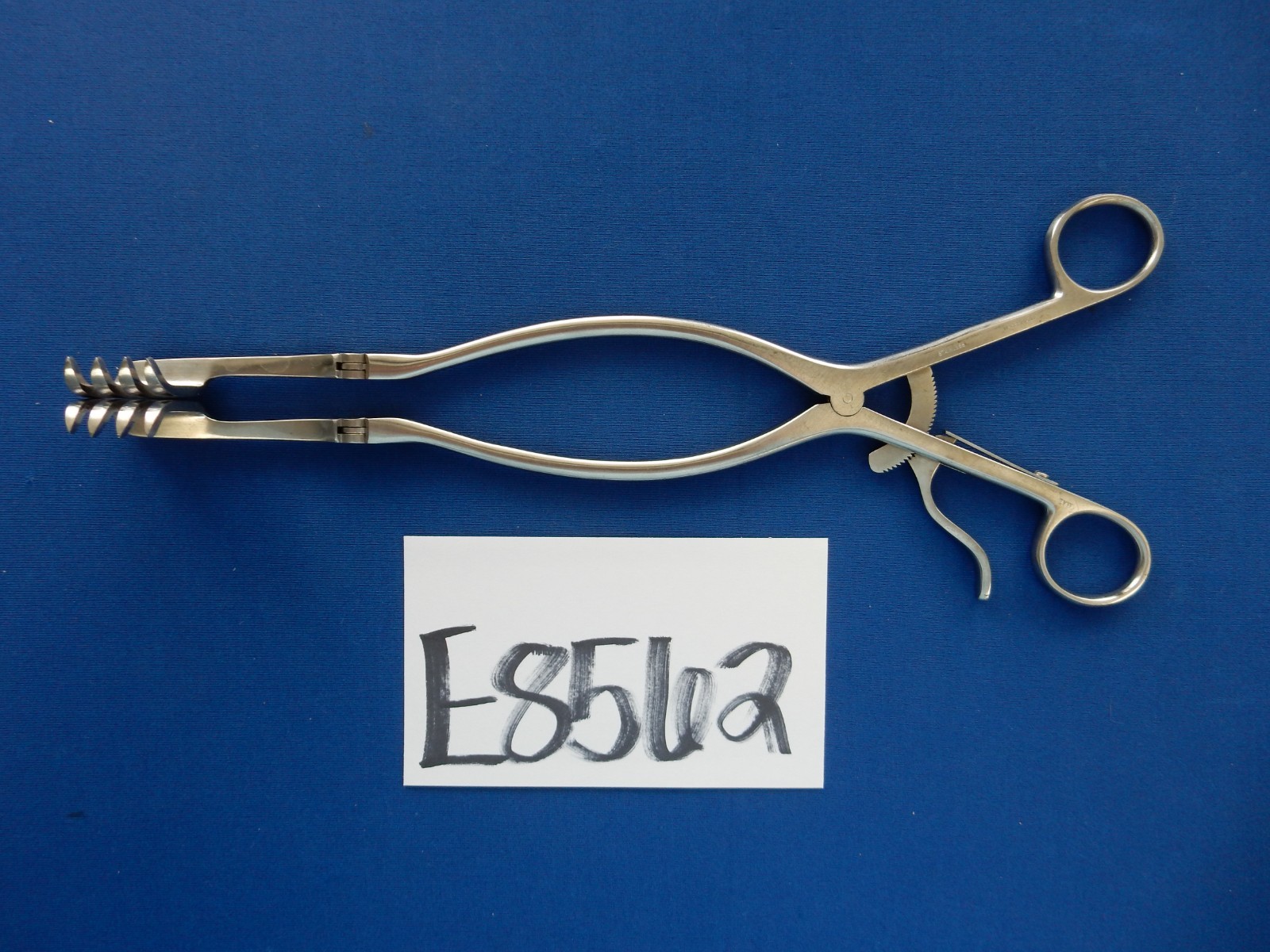 Zimmer 3050 Beckman Adson 25x25mm Retractor