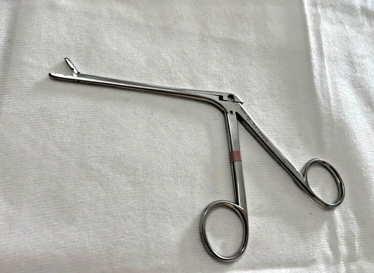 SSI Ultra 63-2020 Takahashi Nasal Forceps 2.5mm X 8mm Cup 7-1/4″ Length ENT