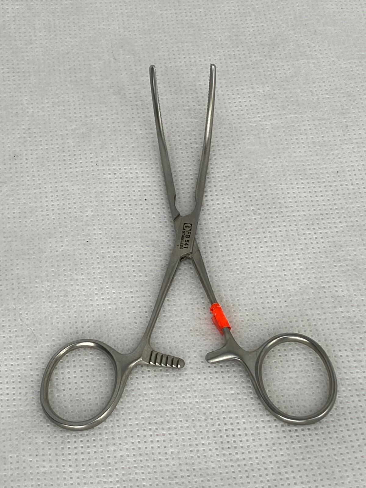 AESCULAP FB541R DeBakey Atraumatic Ring Handle Bulldog Clamp Cvd Jaw 53mm L 5in