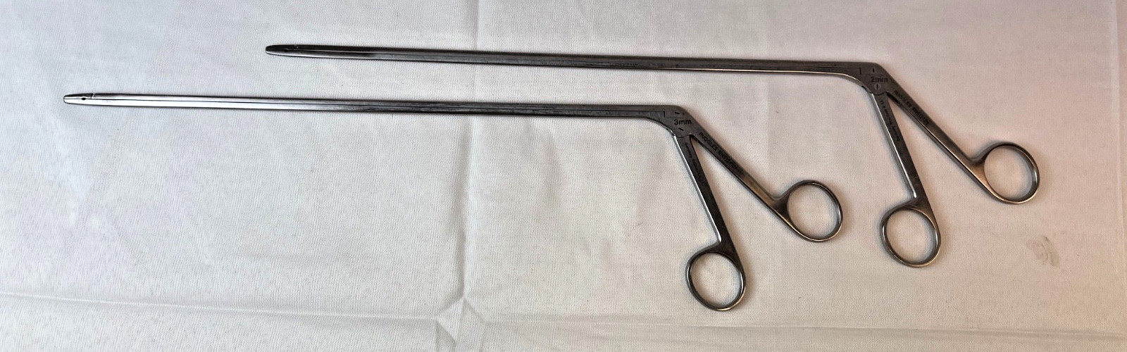 Set of 2 Ruggles Integra RN51243H & RN51212H 2mm & 3mm x 12″ IVD Rongeurs Neuro