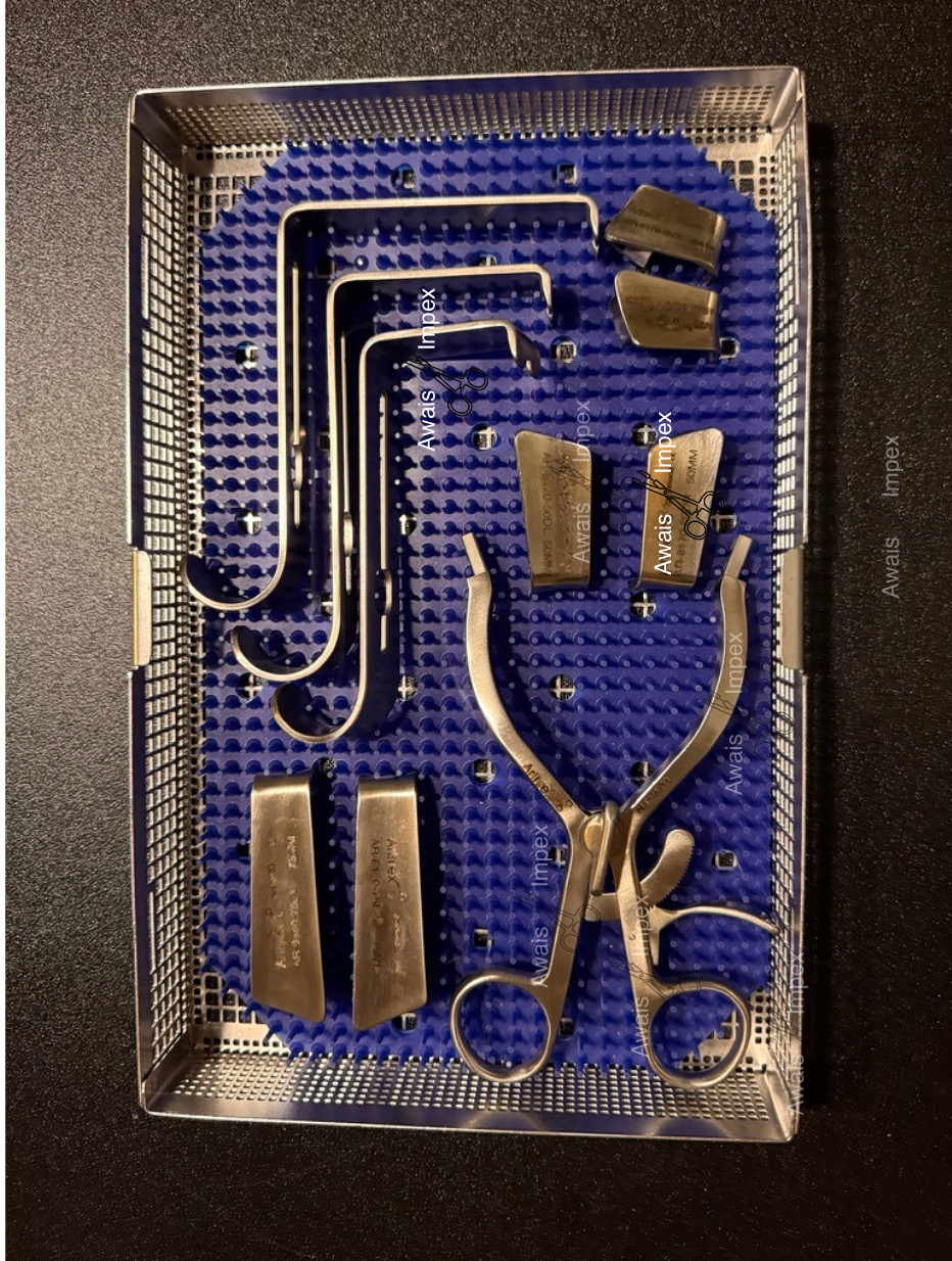 Full Modular Soft Tissue Retractor Atraumatic Set Arthrex