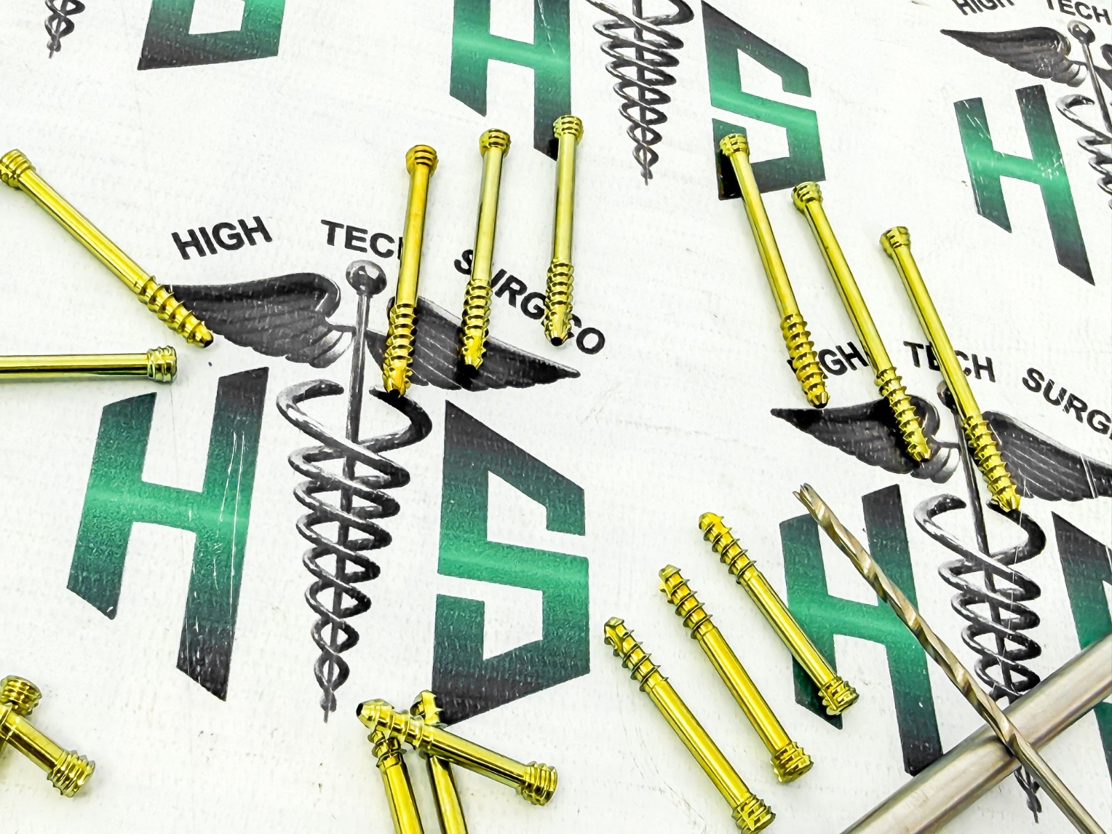 4.0mm HerBèrt Cannulatèd Screws Titanium 16-50mm Set of 56 Pcs + Driver & Bit