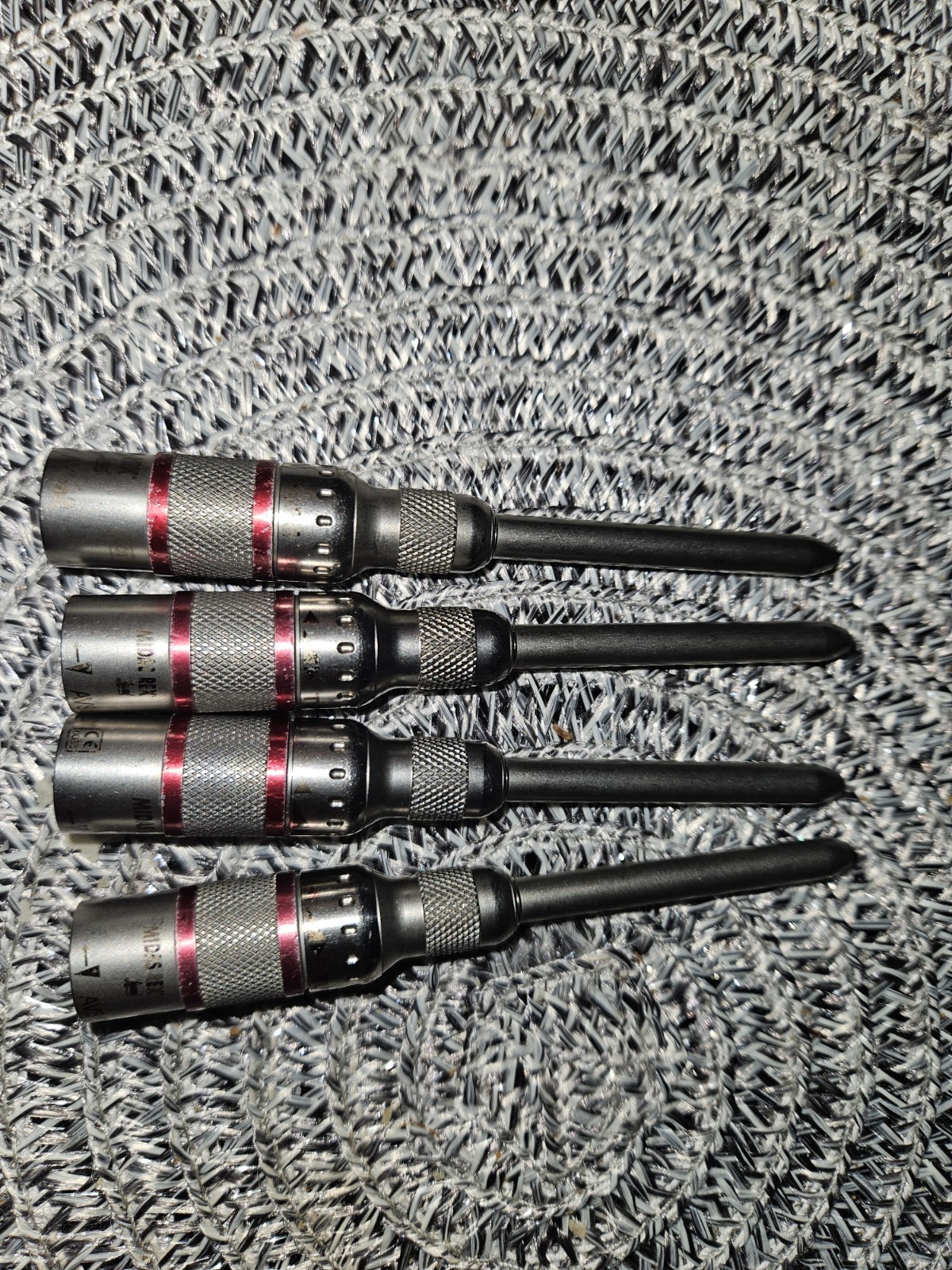 Medtronic AVS12 12cm Variable Straight Small Bore Attachment LOT 4