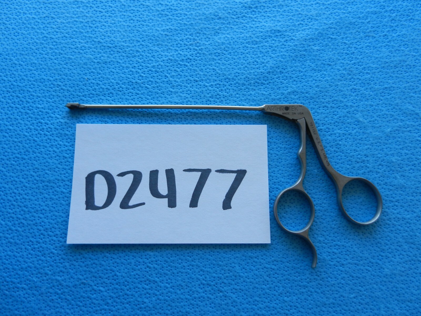 D2477 Arthrotek Surgical 2.75mm Left Wide Back Biter 901152