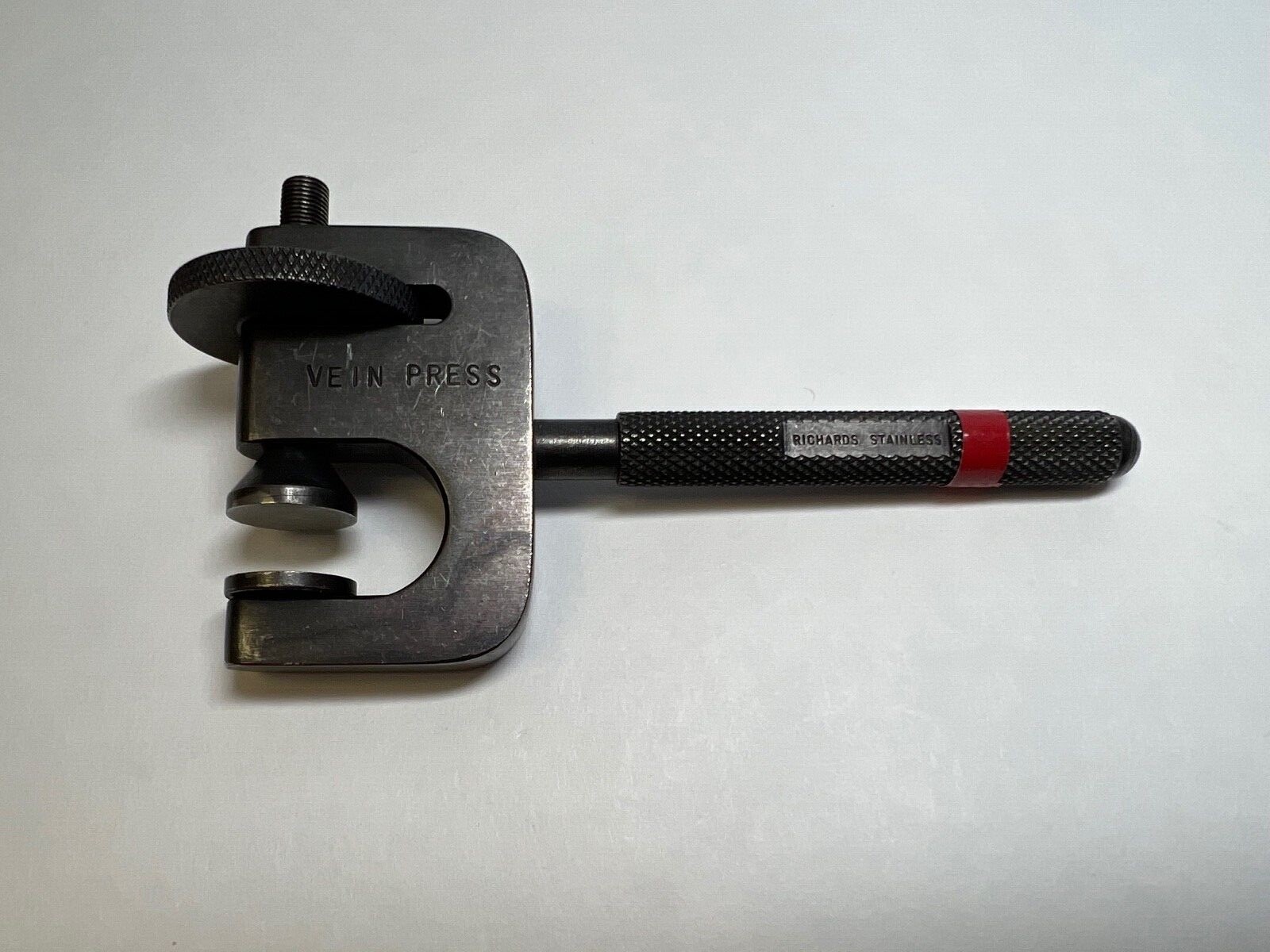 Richards Anodized Vein Press