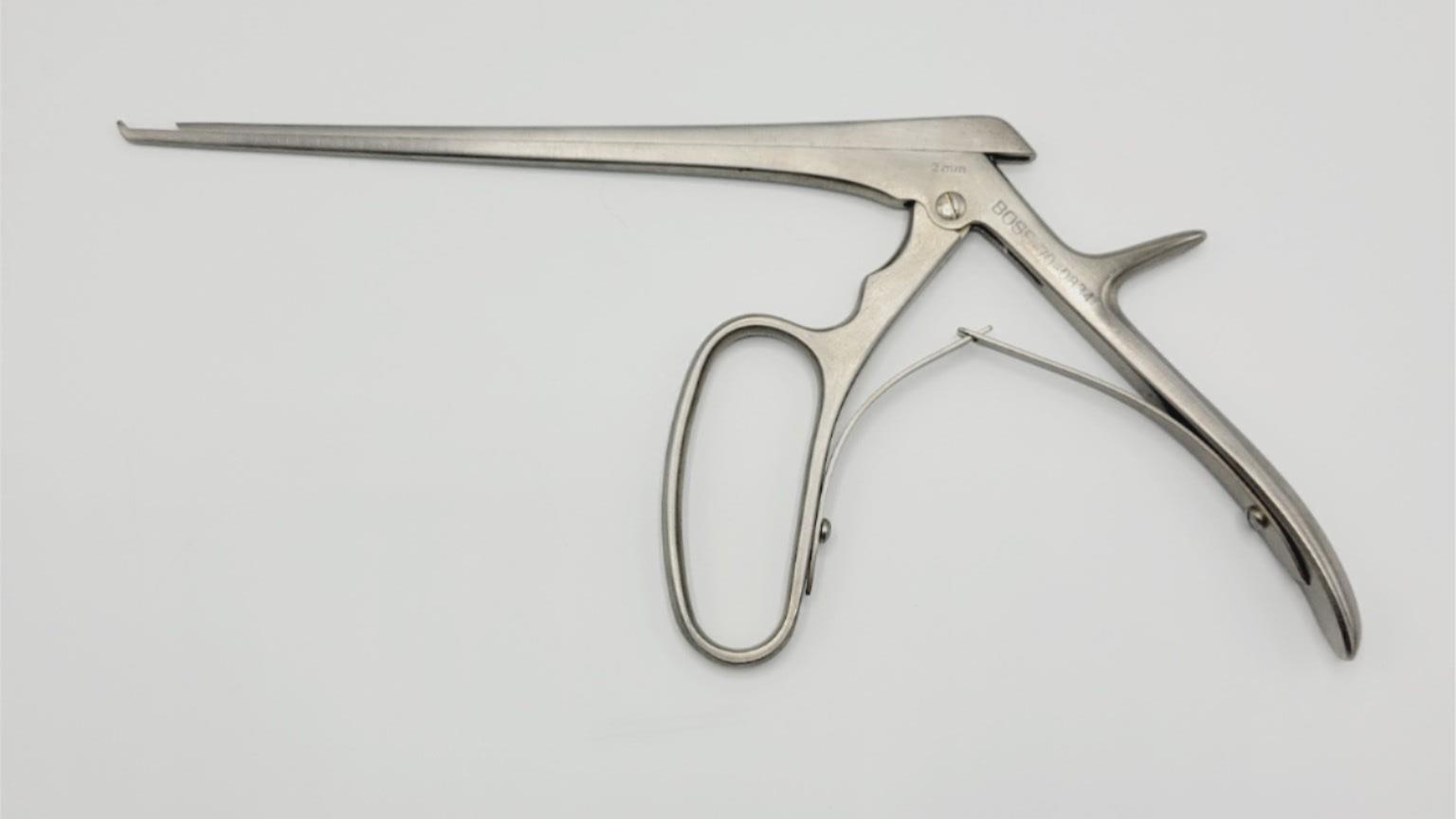 Boss 70-0834 Ferris Smith Rongeur 2mm 40° Up Micro Ergo 7″