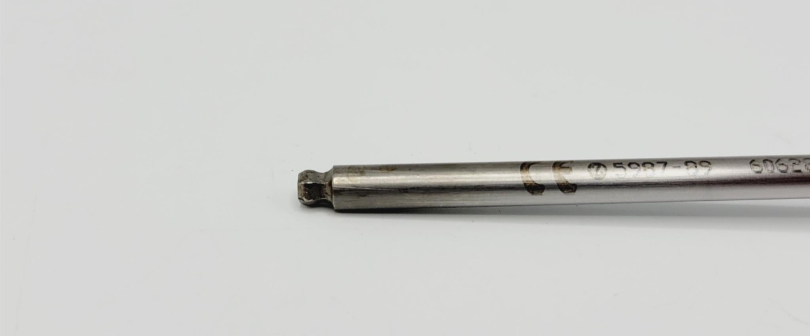 Zimmer 5987-89 Wood Handle Orthopedic Driver 8-3/4″