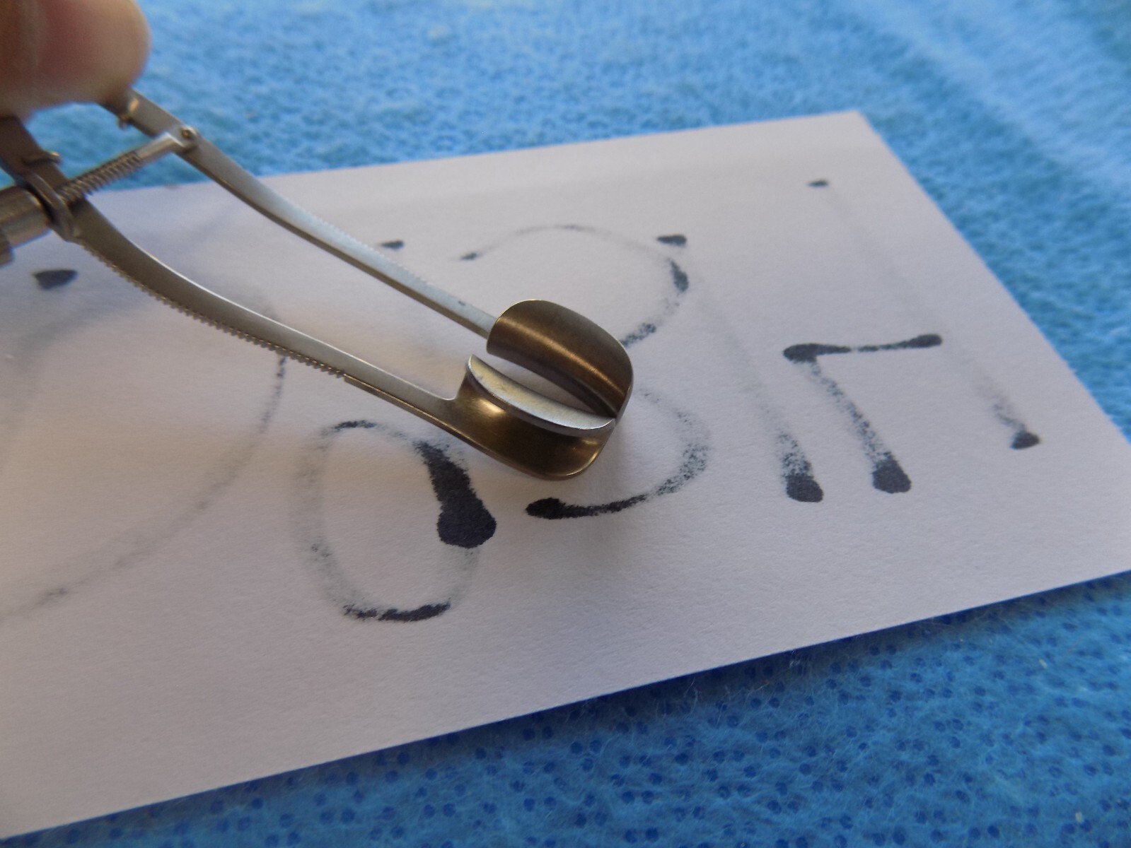 D9314 Weck Surgical Lange Ophthalmic Speculum Retractor 5-150