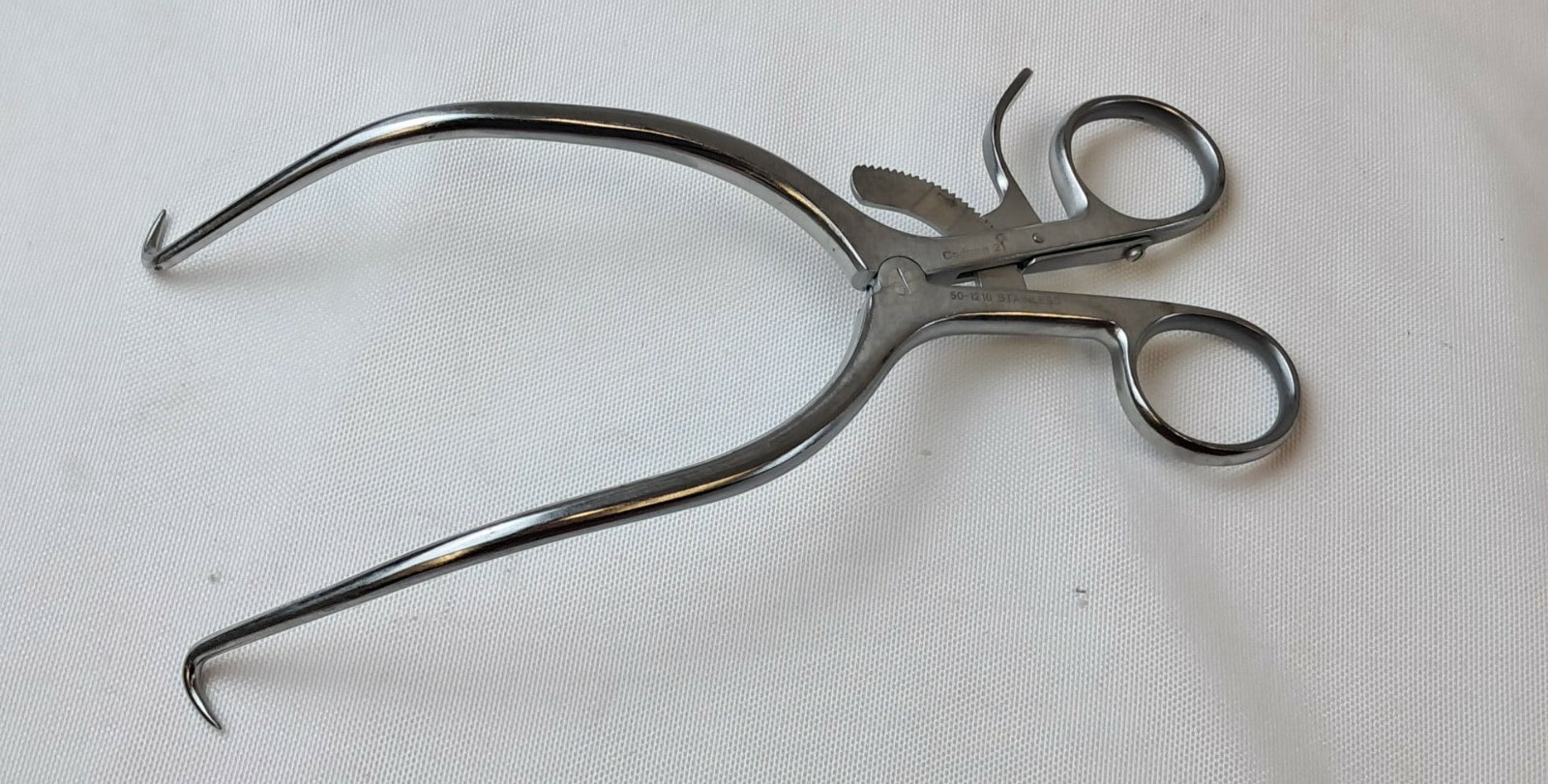 Codman 50-1210 Surgical Gelpi Retractor 7-1/4″