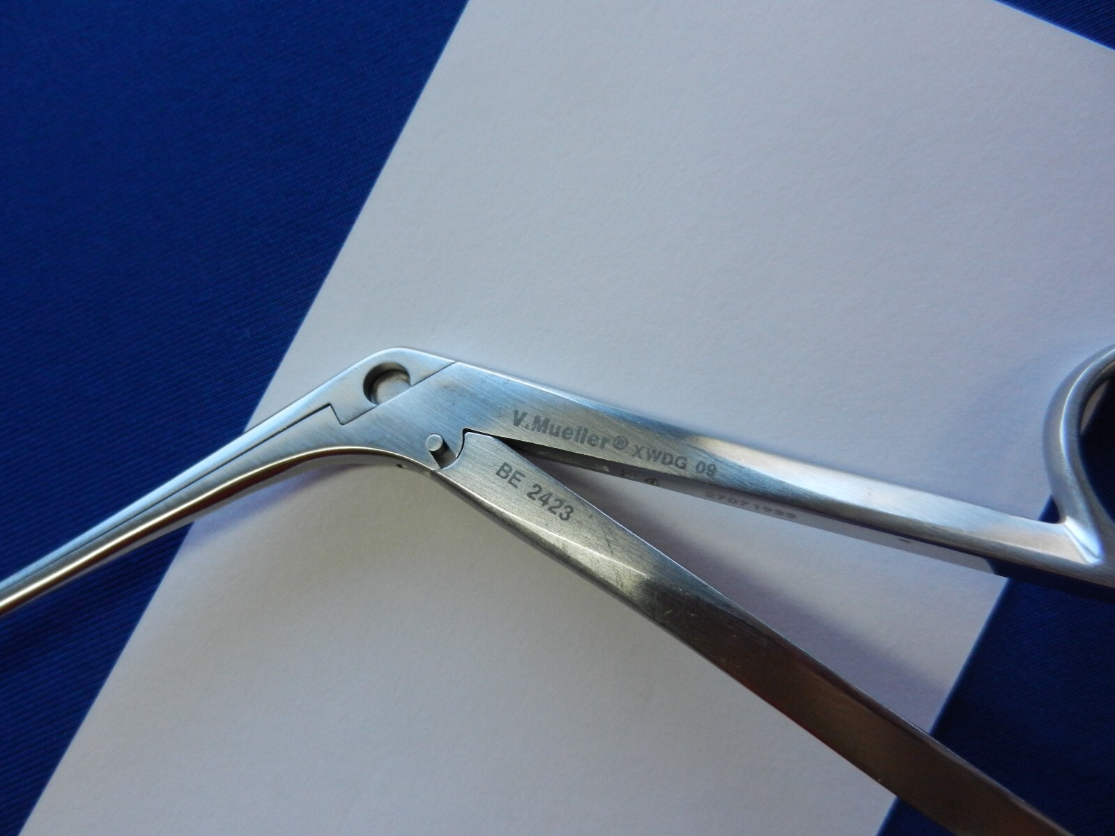 E4399 V. Mueller BE2423 Jackson Straight 6.0mm Cup Laryngeal Forceps 11″ Long