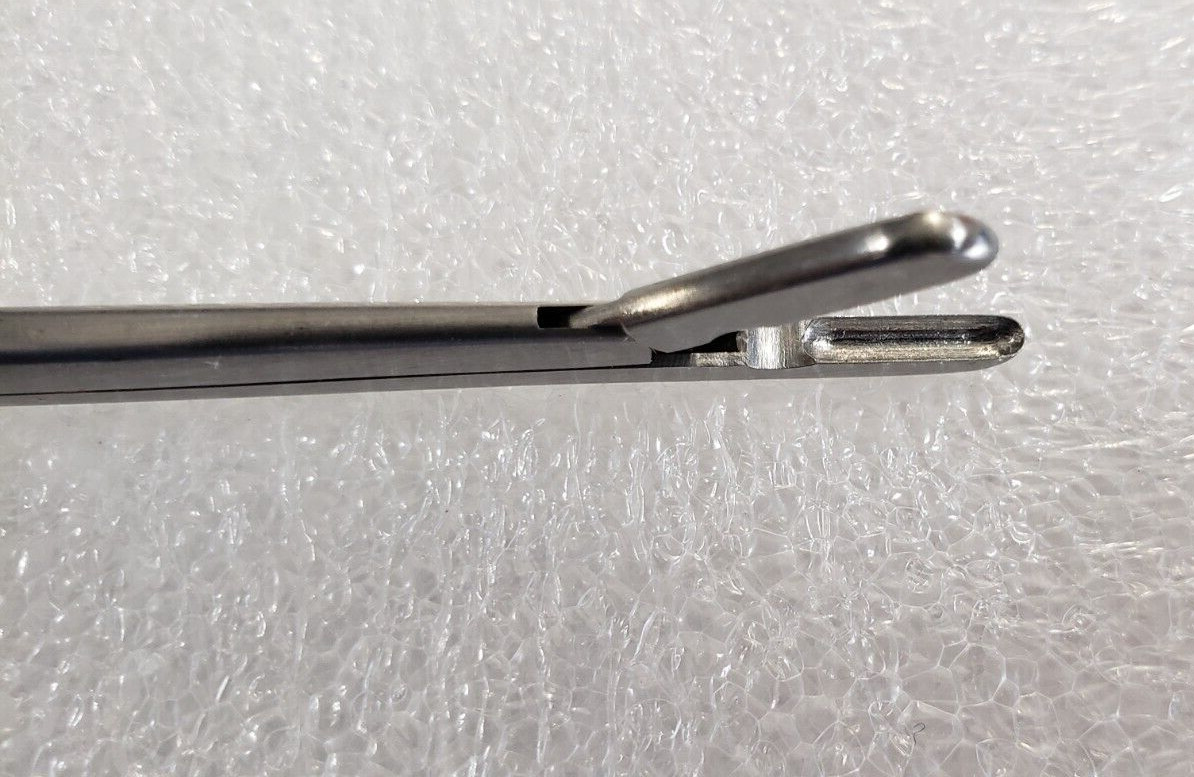 V. Mueller NL-6090 Orthopedic Love-Gruenwald Rongeur Straight, 3×10 Cup Jaws
