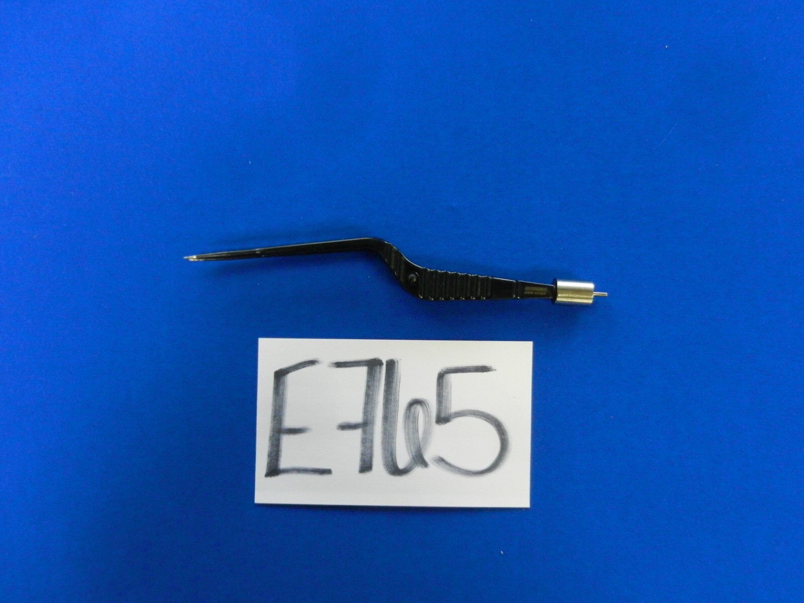 E765 Stryker Silverglide 0.7mm Bipolar Bayonet Forceps 6720-190-007