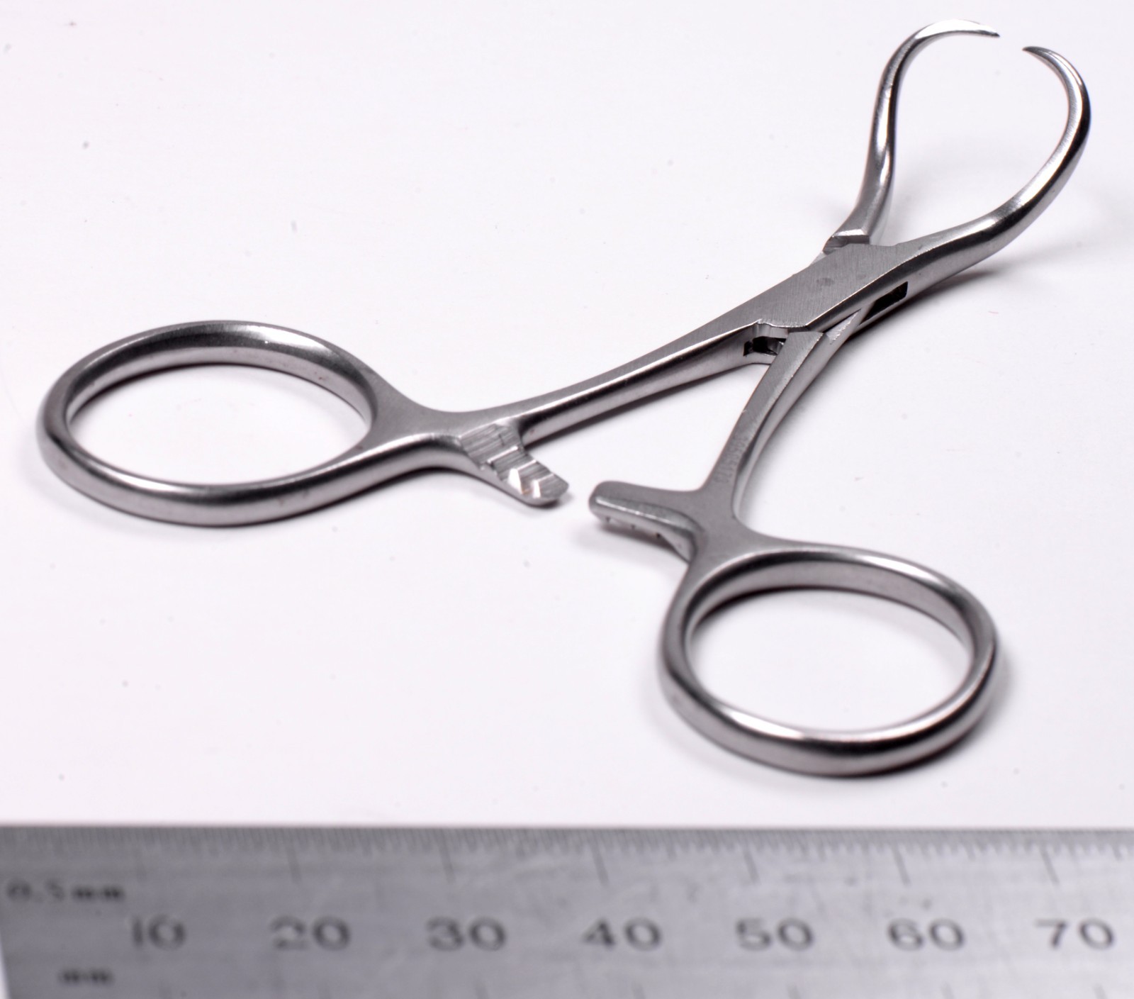 Integra Jarit #109-100 Backhaus Towel Forceps 3½” Surgical Stainless