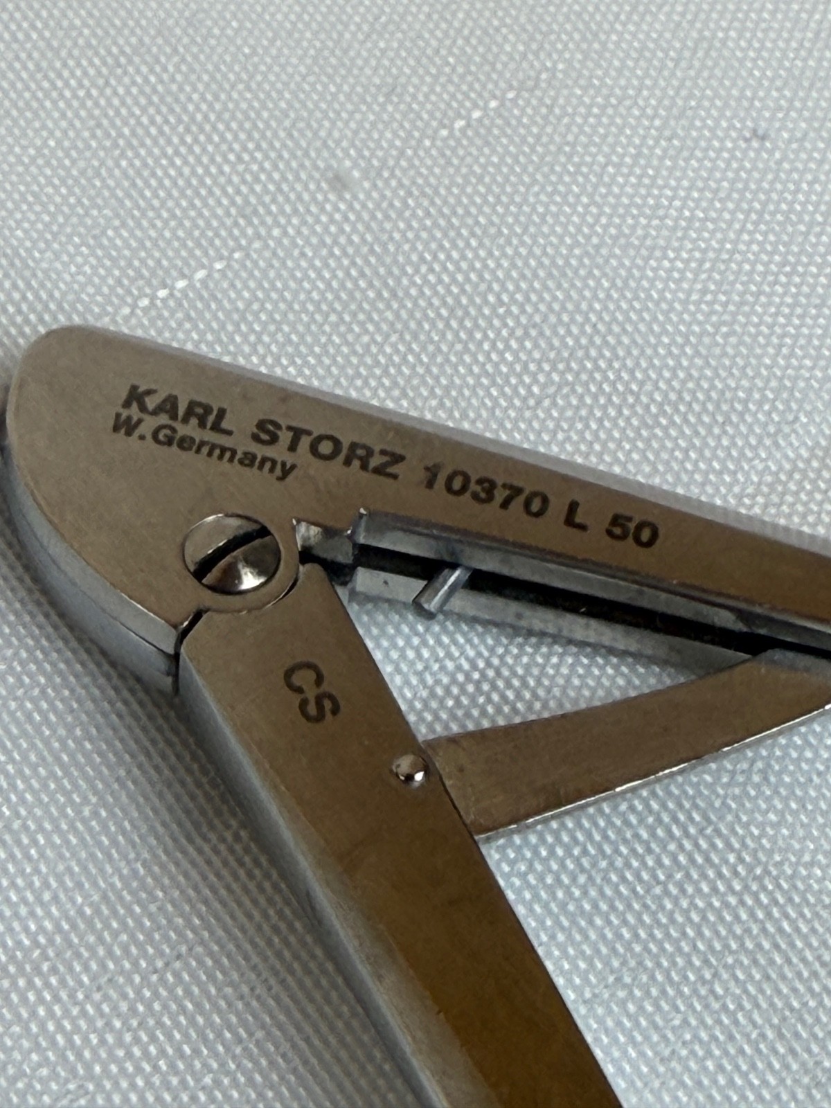 Karl Storz 10370L D/A Spoon Shaped Forceps 5.5mm Jaw 2.5mm Shaft 50cm WL ENT