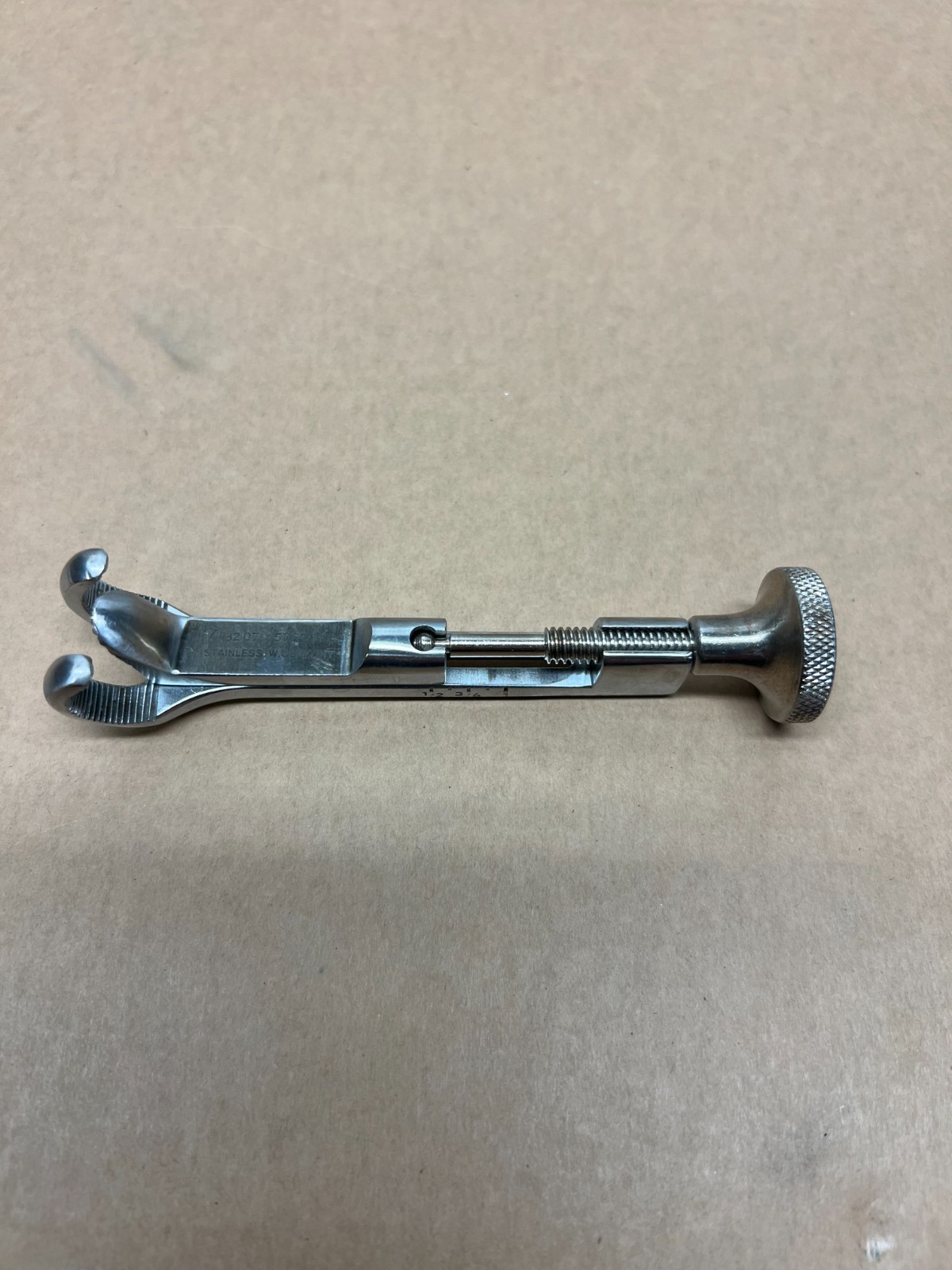 Zimmer #3207 Lowman Bone Holding Clamp Stainless Steel 5″ Surgical