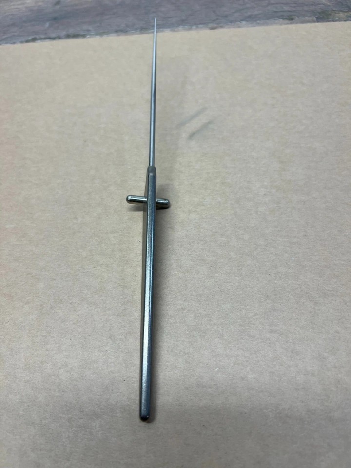 Smith & Nephew Acufex 010161 / L502639 – 5mm Arthroscopic Hook Knife