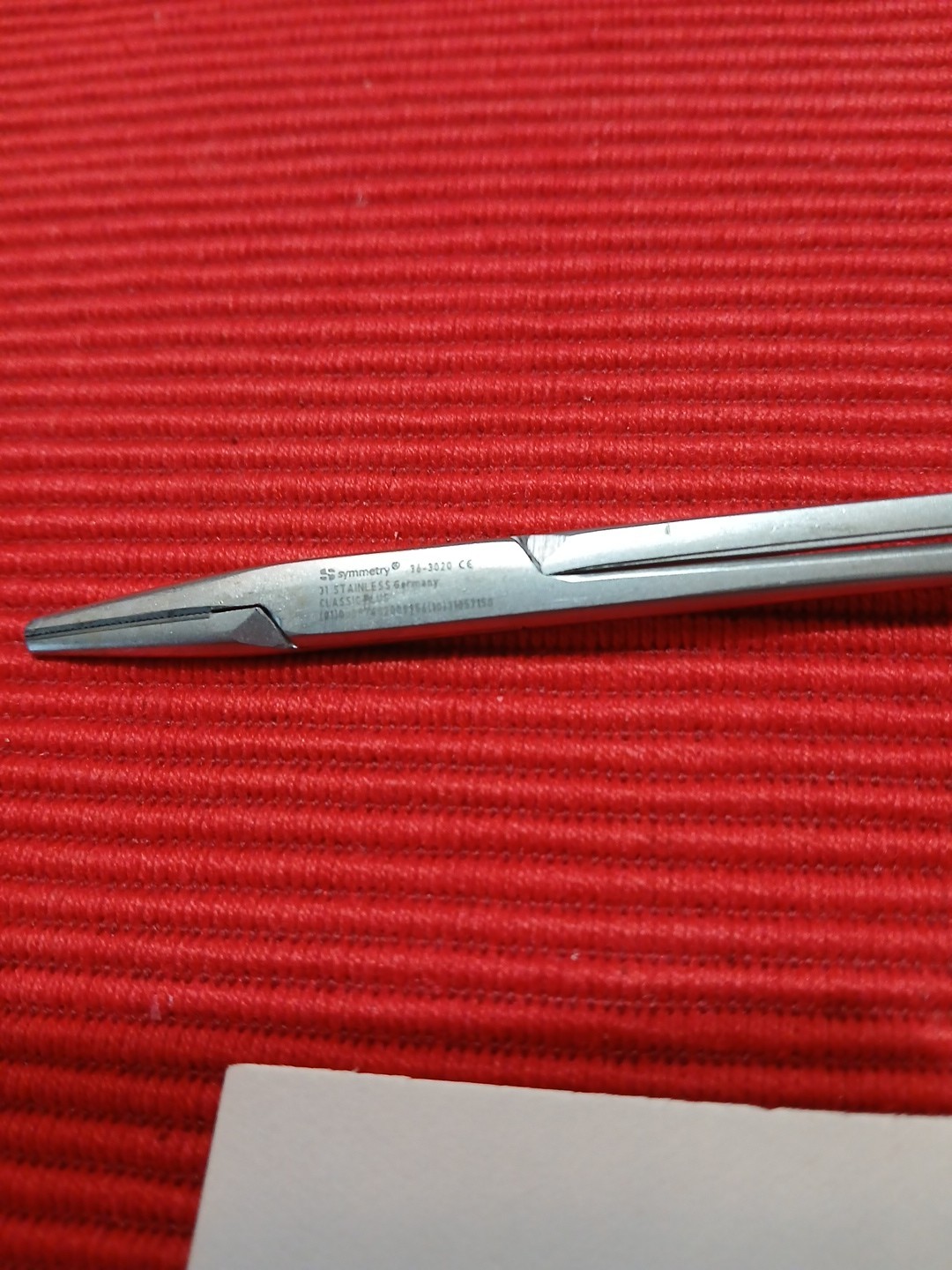 Symmetry Codman 36-3020 Needle Holder 18cm Overall Length