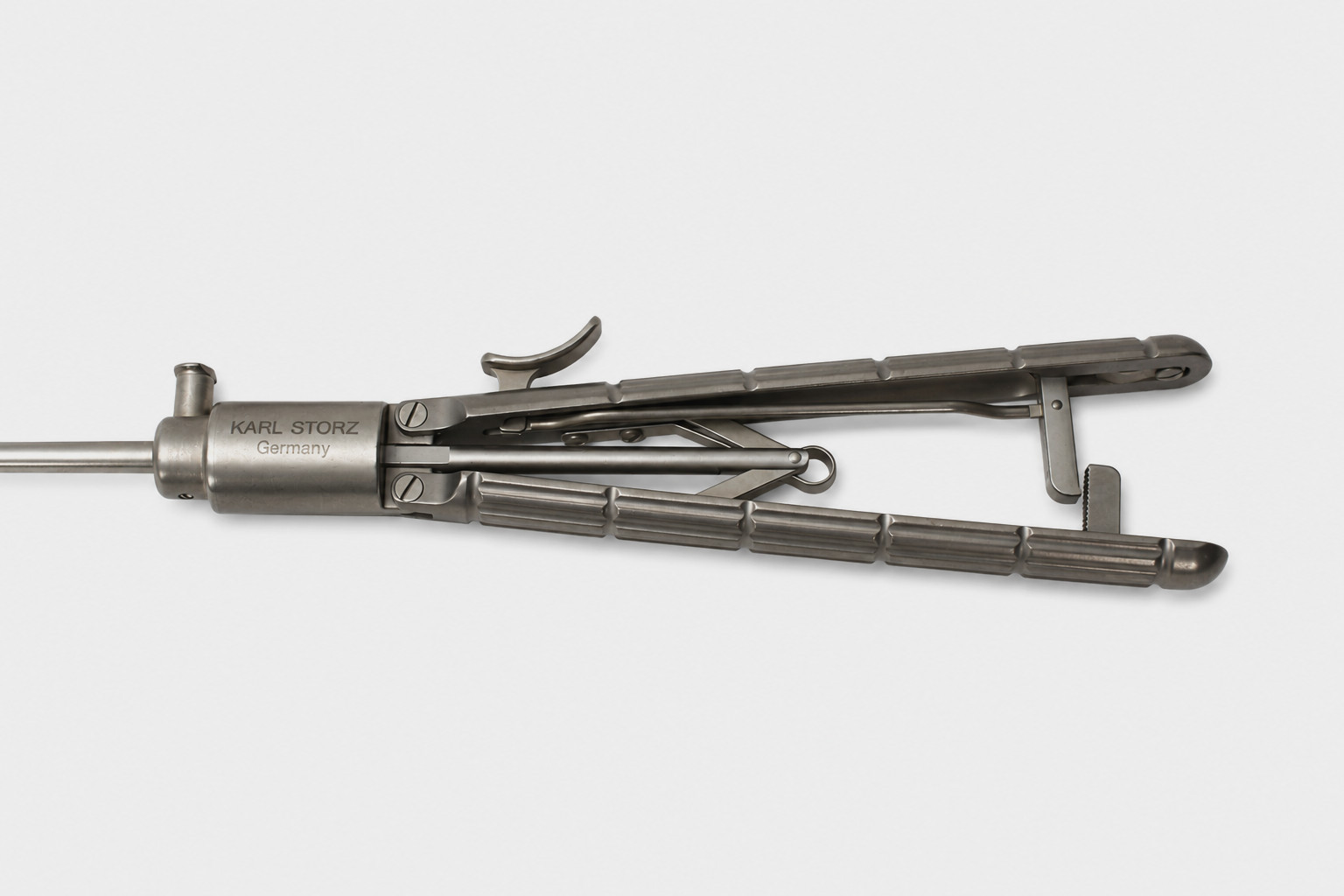 Karl Storz 26178MC Ratchet Straight Jaws Macro Needle Holder Grasper