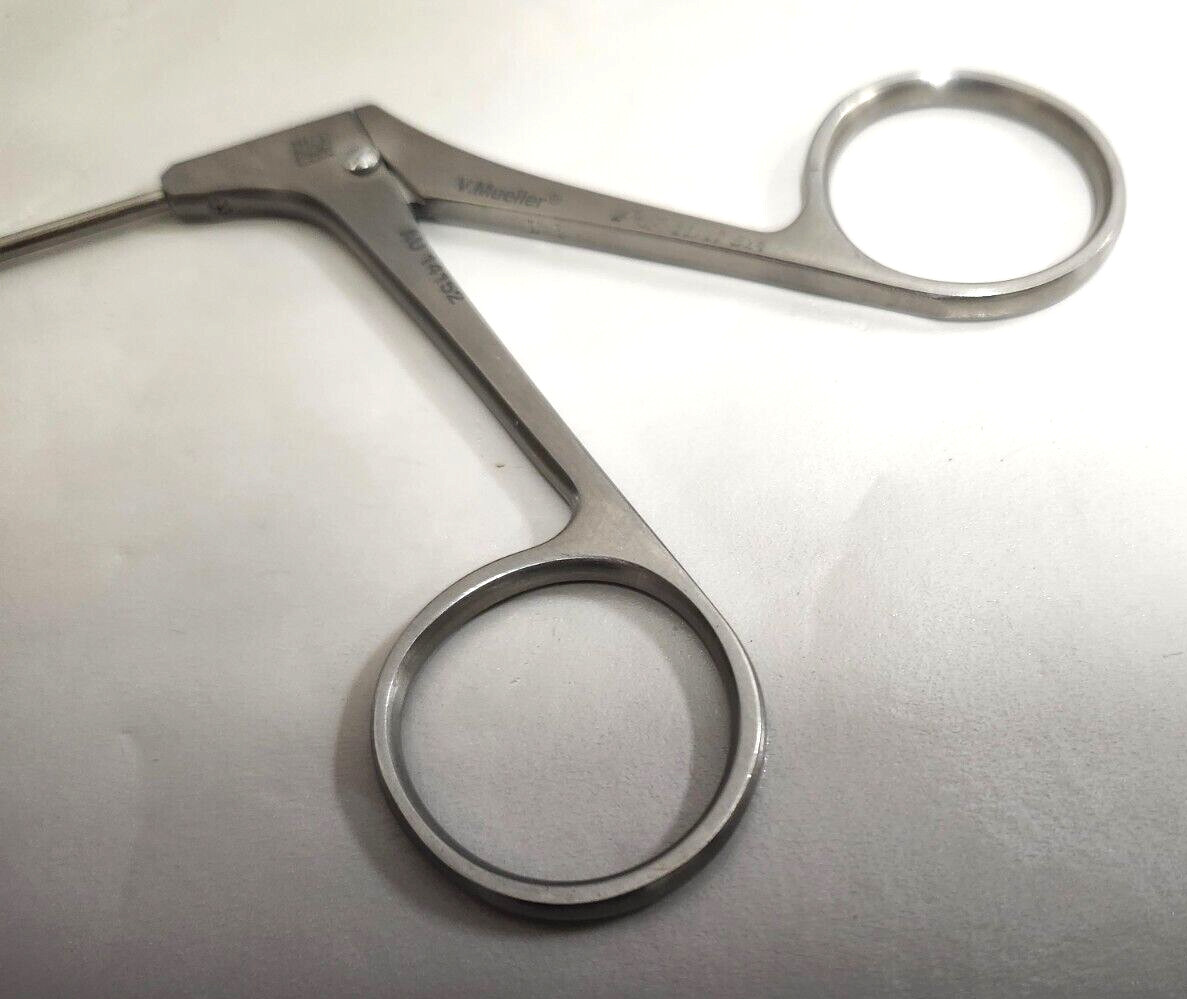 V. Mueller AU14152 Wullstein Ear Scissor 4-1/2″ Working Length, Curved Left