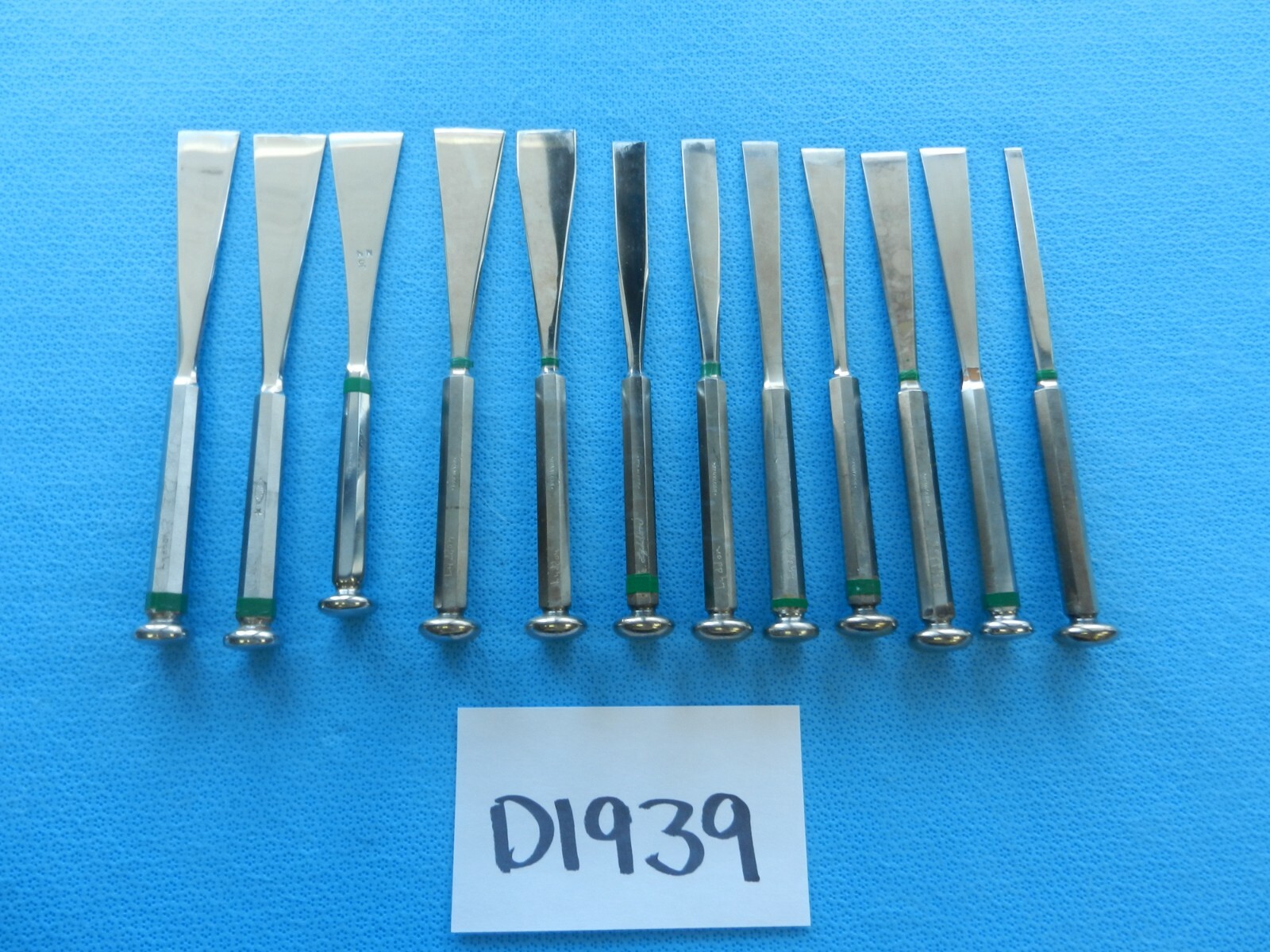 D1939 Stille Surgical Orthopedic Chisels Lot of 12