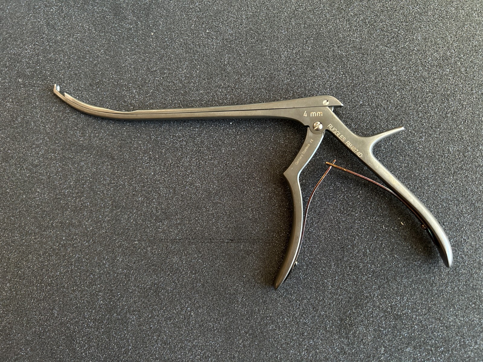 Ruggles RB4872D Hingeless Stealth Kerrison Rongeur curved 40° up 8”