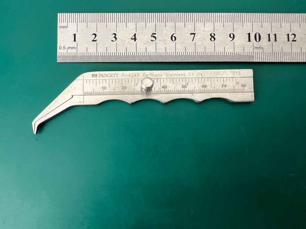 Padgett P-4243 Jameson Caliper Graduated Inches/Millimeters, 0-80mm, Angled