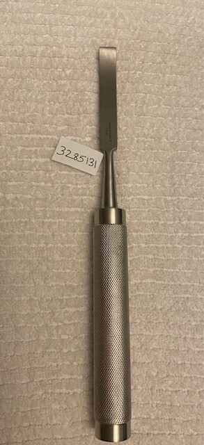 3285131 COBB OSTEOTME CURVED 1/2″ (13MM)—-11″