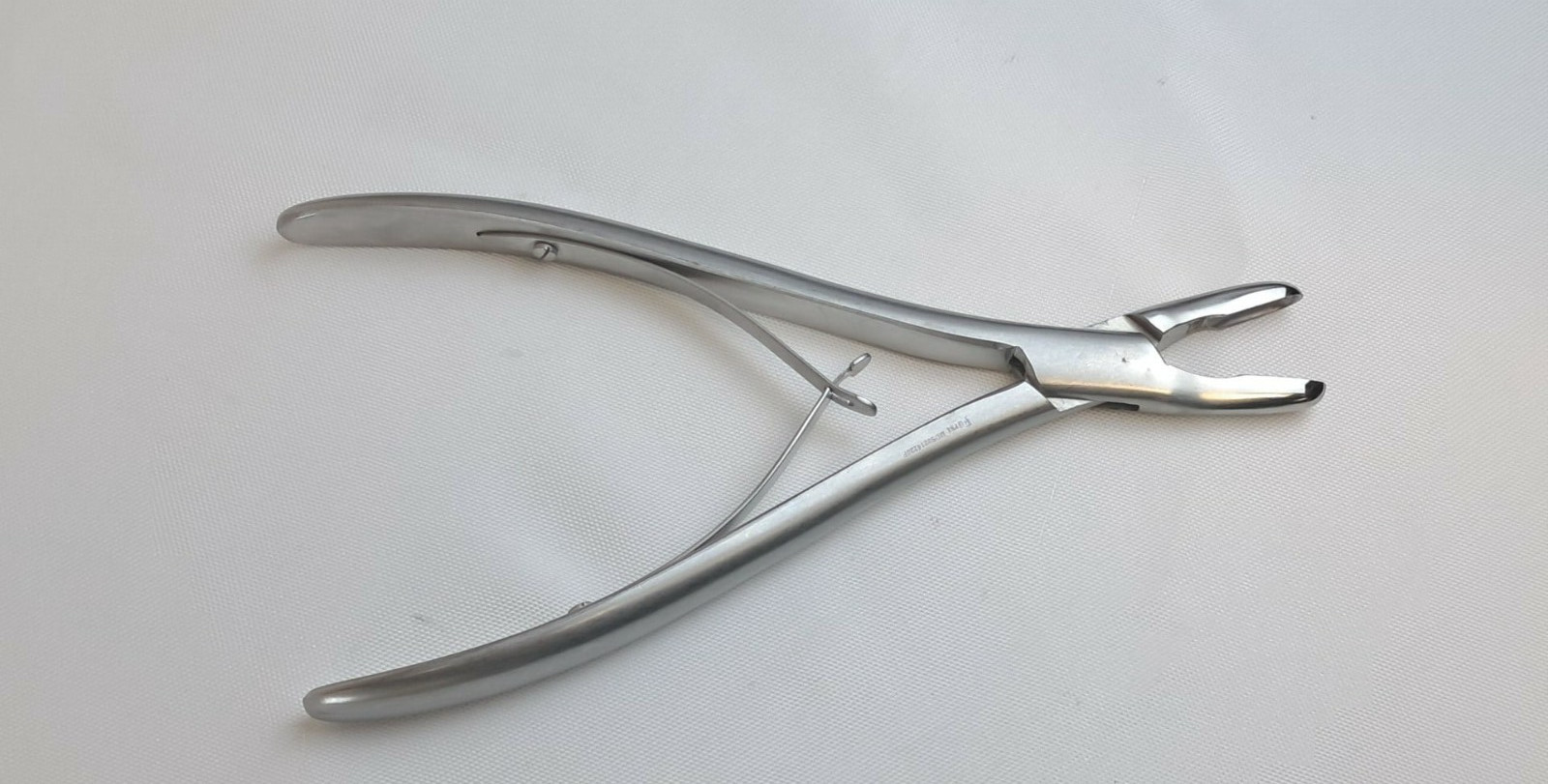 Furst MDS3214220F, Adson Cranial Rongeur