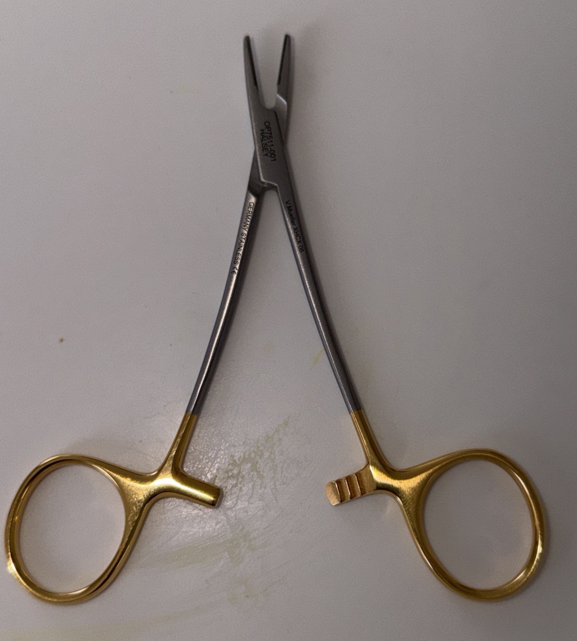V. Mueller OP7511-001 Halsey Vital Needle Holder 5″ Overall Length
