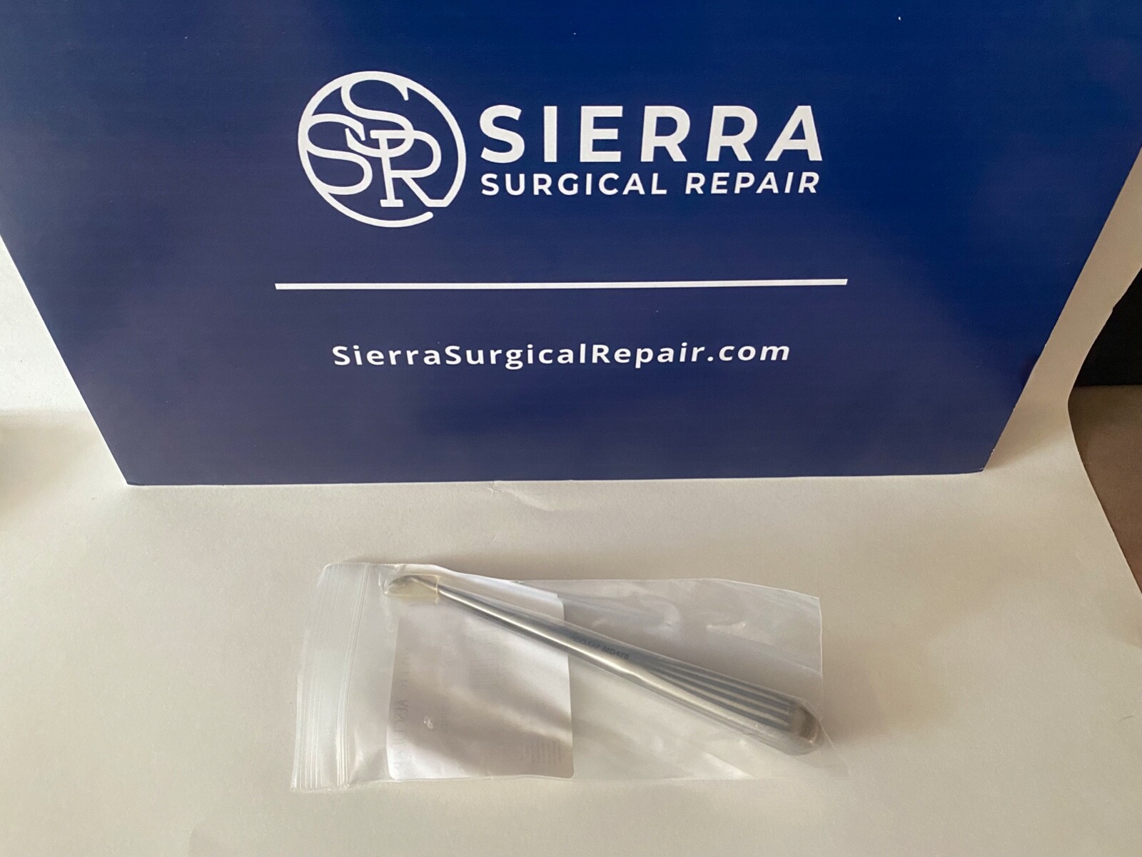 NEW Aesculap Bruns Spinal Curette #3 Ang 203mm, MD478