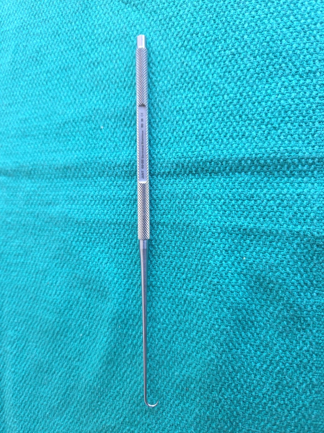 Jarit 410-150 Curved Joseph Surgical Skin Hook, 6-1/4″ REFURBISHED