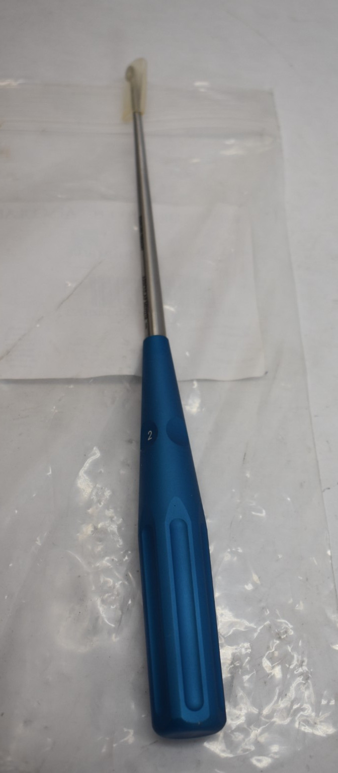 Aesculap Ref MD223R Cervical Cur 2 STR 253mm Blue 24002486 Stainless Steel