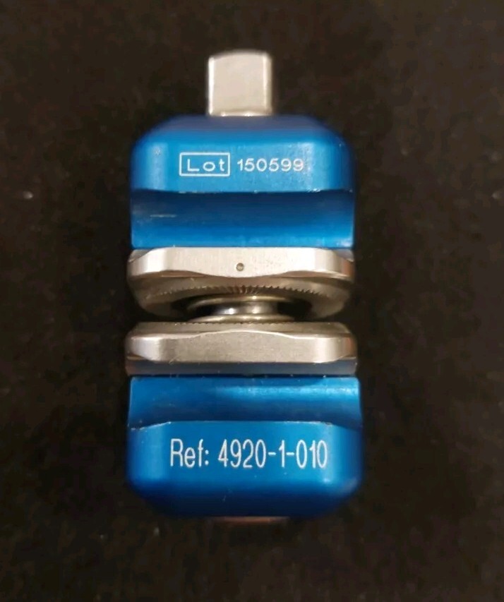 Stryker 4920-1-010 | Rod-to-Rod metal Clamp | External Fixation | Orthopedic