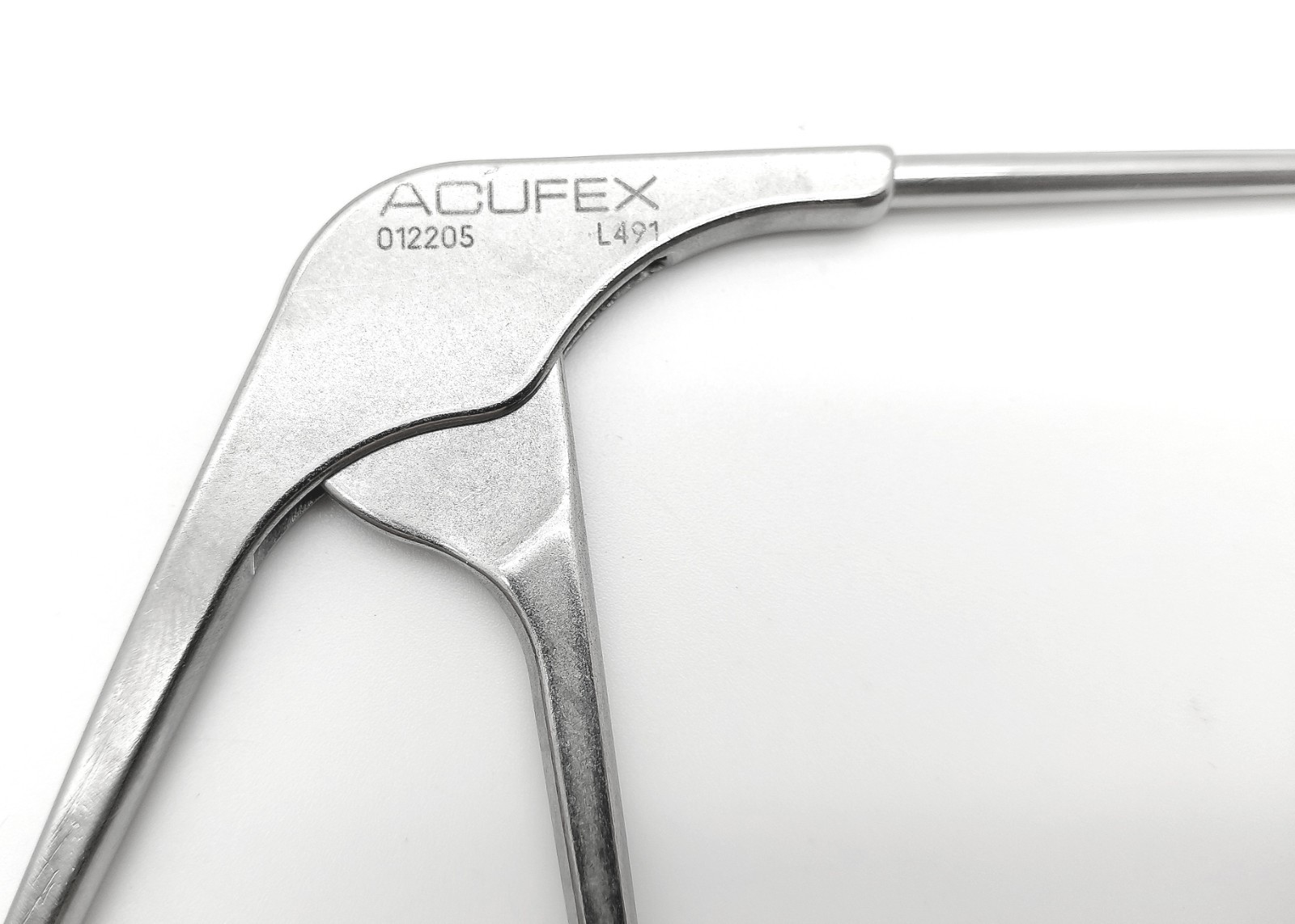 Smith & Nephew Acufex 012205 Right Curved Basket Punch Arthroscopic Meniscus