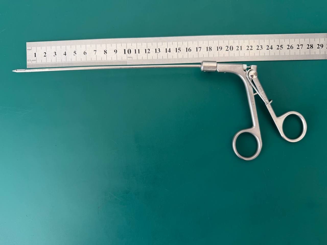 Karl Storz 26173AM Berci Fascial Closure Instrument 2.8mm, 17cm