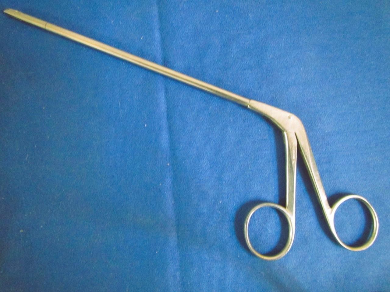 Richard Wolf 8403.01 Cut‑Through 3.4mm Biopsy Punch Forceps 13cm Insertion 8.5″