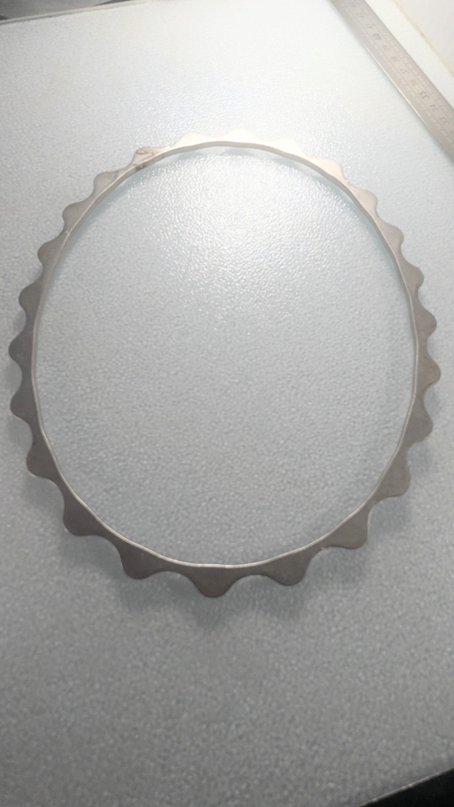 Turner Warwick Retractor Ring approx 20cm Longer side