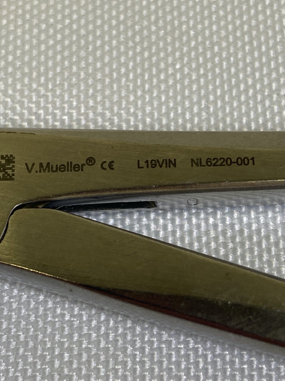 V. Mueller NL6220-001 Cushing Intervertebral Disc Rongeur IVD 2mm x 10mm x 6″